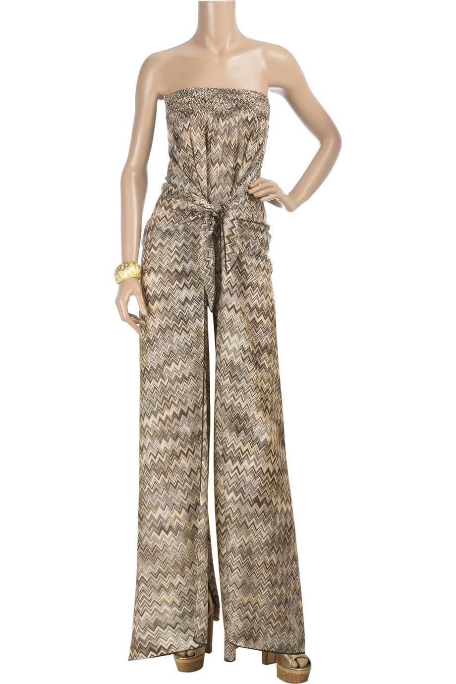 Go for all-out Ibizan glamour in Missoni's multicolored woven zigzag jumpsuit. Stacked heels and gold jewelry will complete the look. 

A sexy and elegant Missoni signature piece that will last you for many summers - Timeless classic!

Missoni