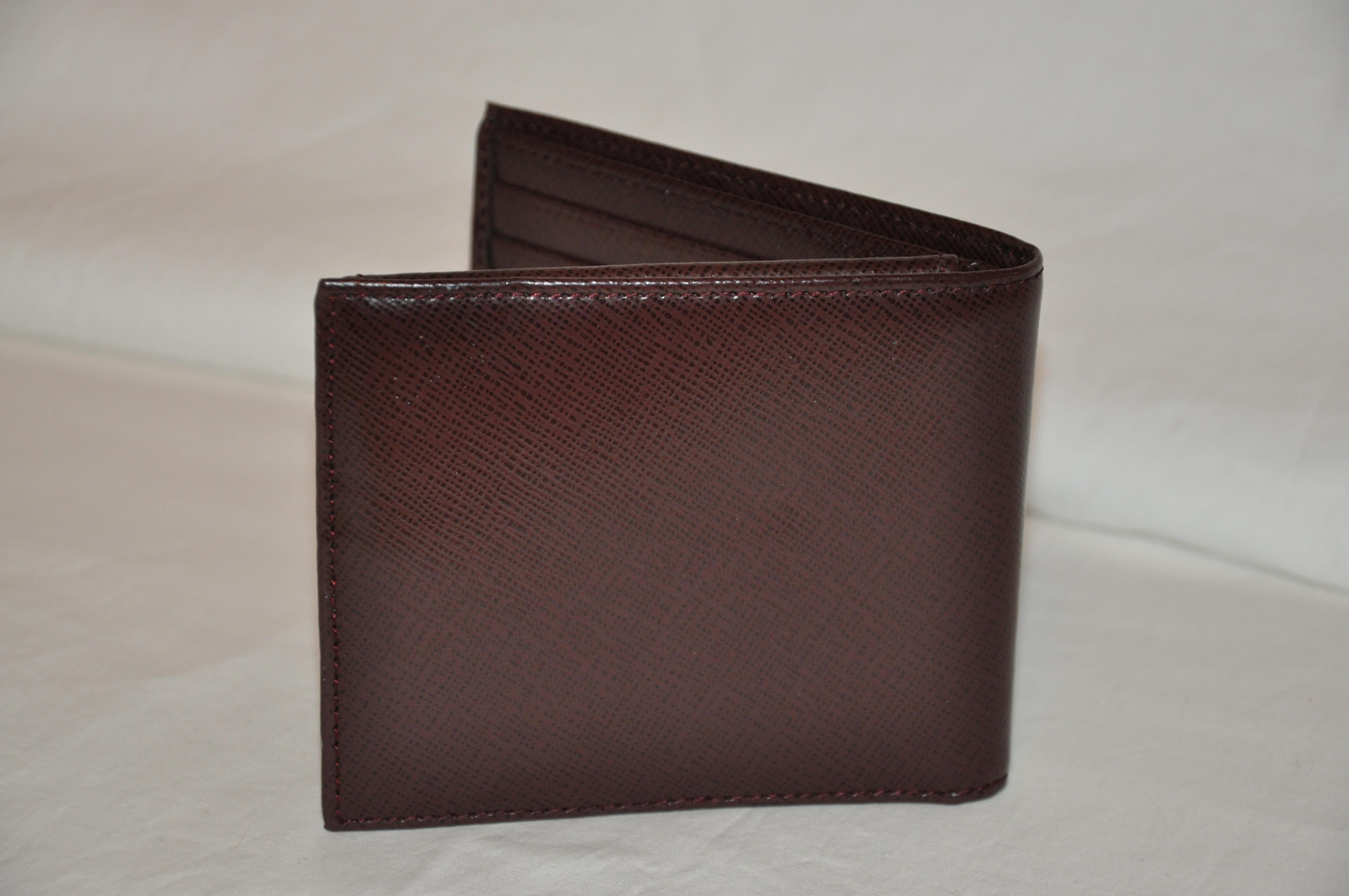 Black Missoni Textured Brick-Brown Calfskin Men's Wallet. For Sale