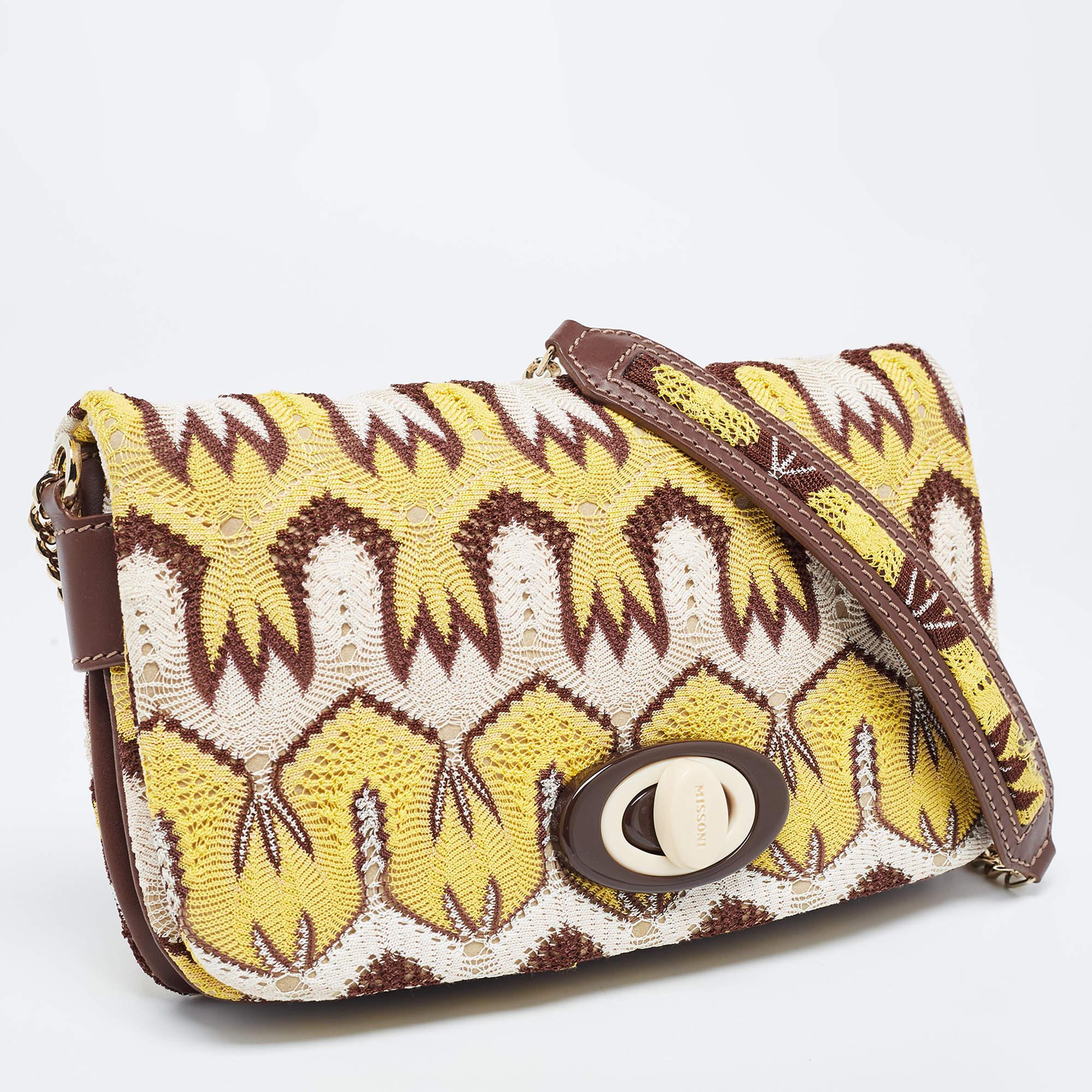 Missoni Tricolor Crochet Fabric and Leather Flap Shoulder Bag In Excellent Condition For Sale In Dubai, Al Qouz 2