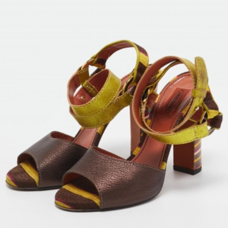 Marron Sandales à lanières en cuir tricolore de Missoni Taille 39 en vente