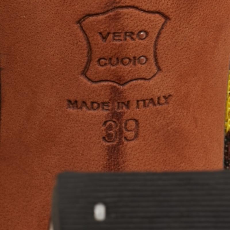 Sandales à lanières en cuir tricolore de Missoni Taille 39 en vente 1