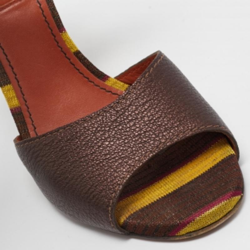 Sandales à lanières en cuir tricolore de Missoni Taille 39 en vente 2