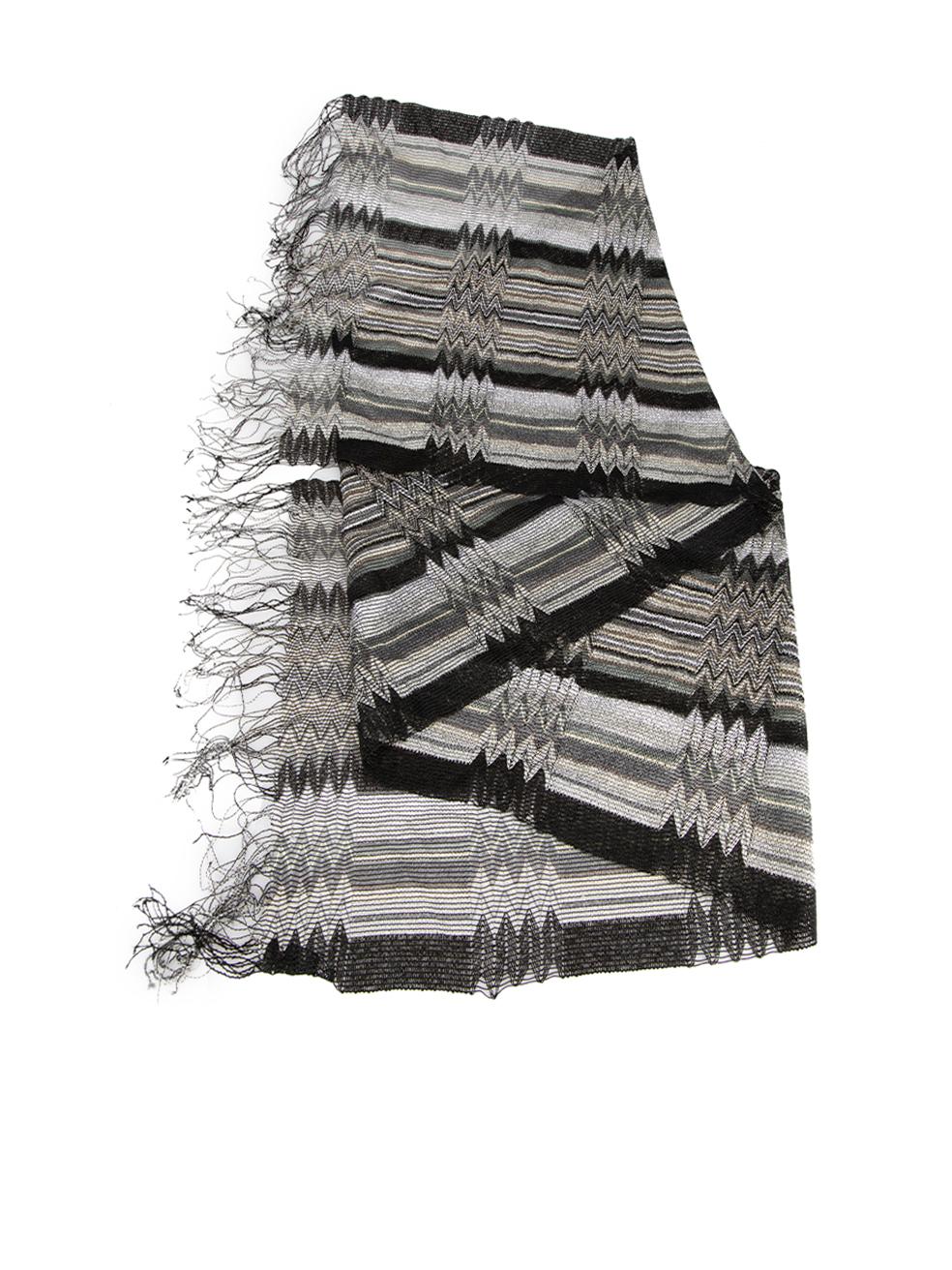 CONDITION is Very good. Hardly any visible wear to scarf is evident on this used Missoni designer resale item. 



Details


Grey

Viscose

Knit scarf

Striped pattern

Fringed hemline





Made in Italy



Composition

100% Viscose



Care