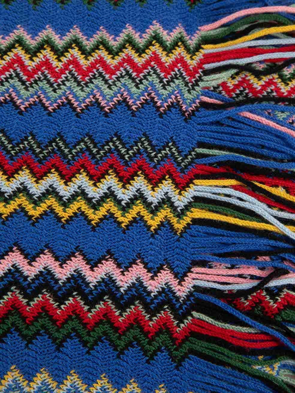 Missoni Women's Zig Zag Knit Tasseled Scarf In New Condition In London, GB