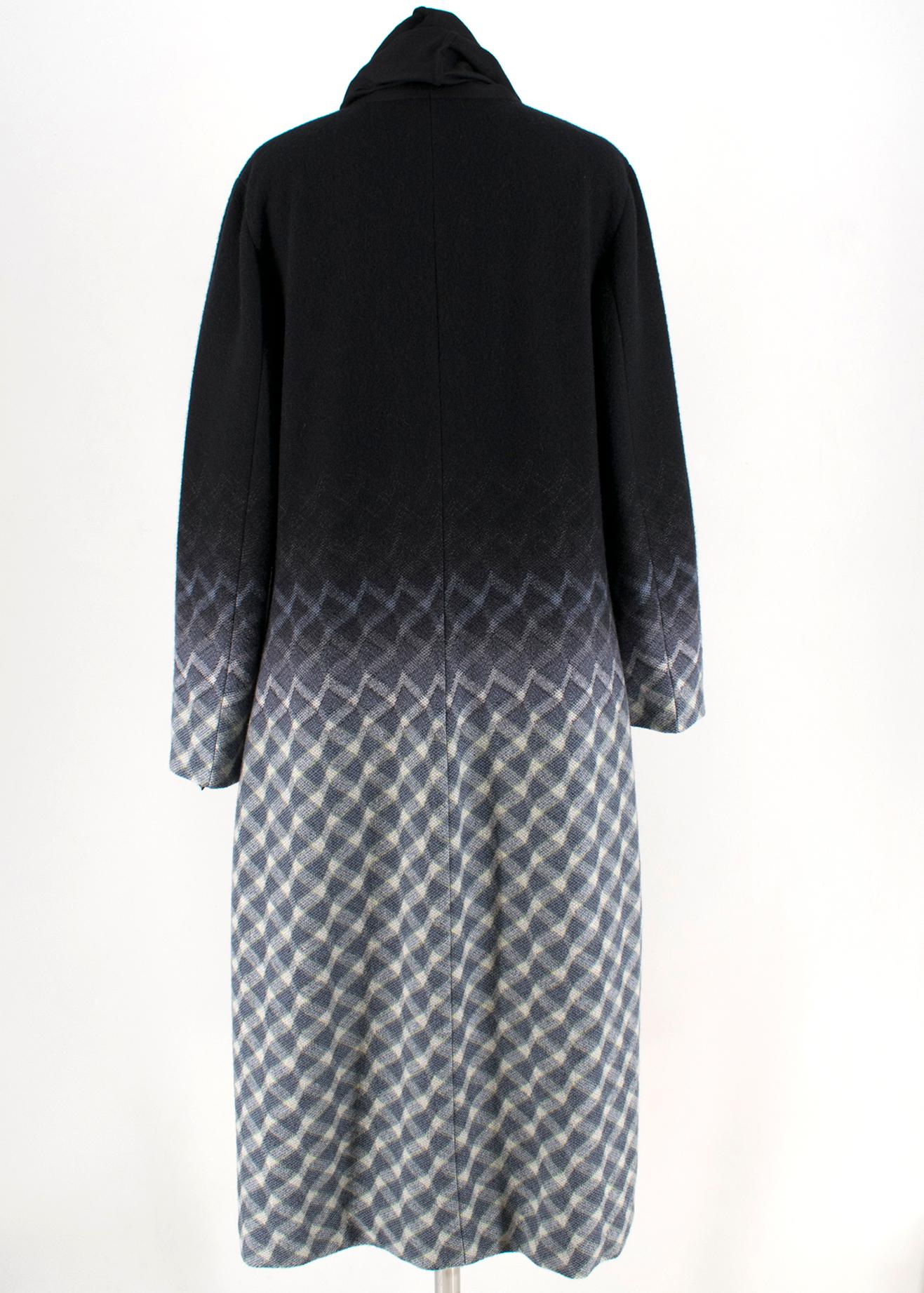 Missoni Wool Black & Grey Ombre Shawl Lapel Coat 46 IT In Excellent Condition In London, GB