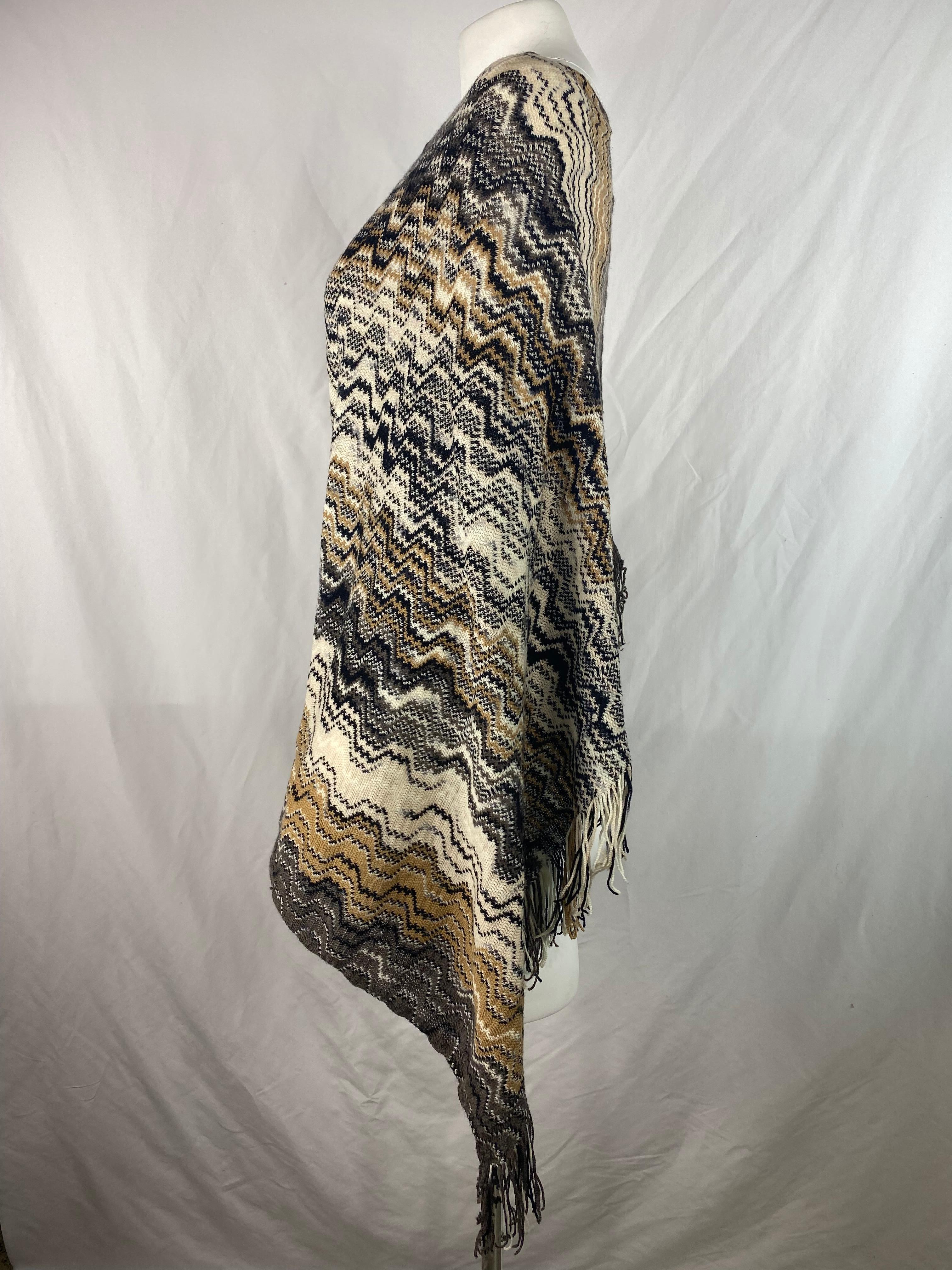 Missoni Wool Poncho Sweater Cover Up In Excellent Condition For Sale In Beverly Hills, CA