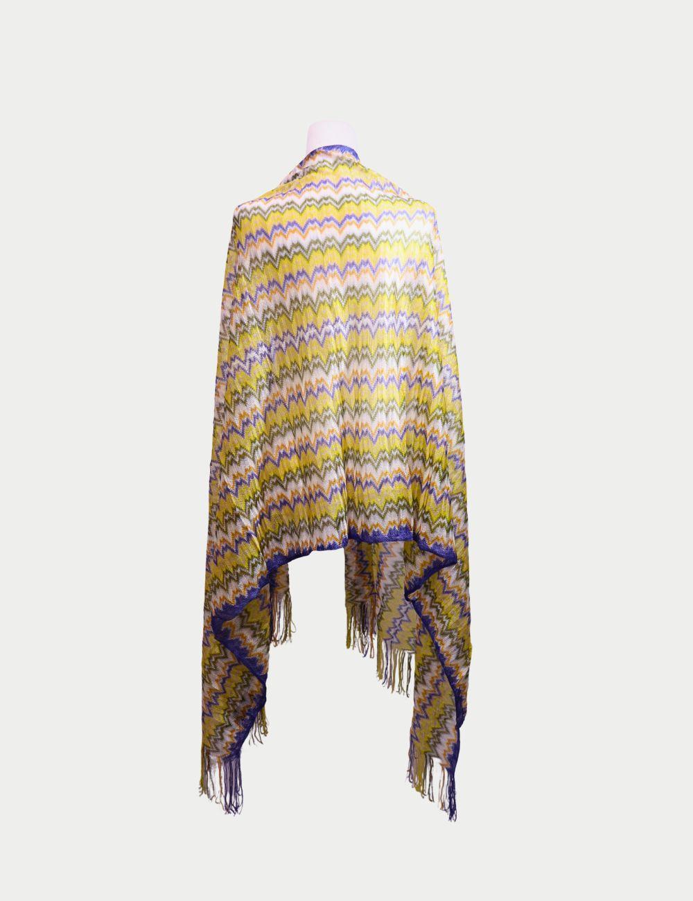 Missoni Gelber & Blauer Zickzackschal im Zustand „Hervorragend“ im Angebot in Amman, JO