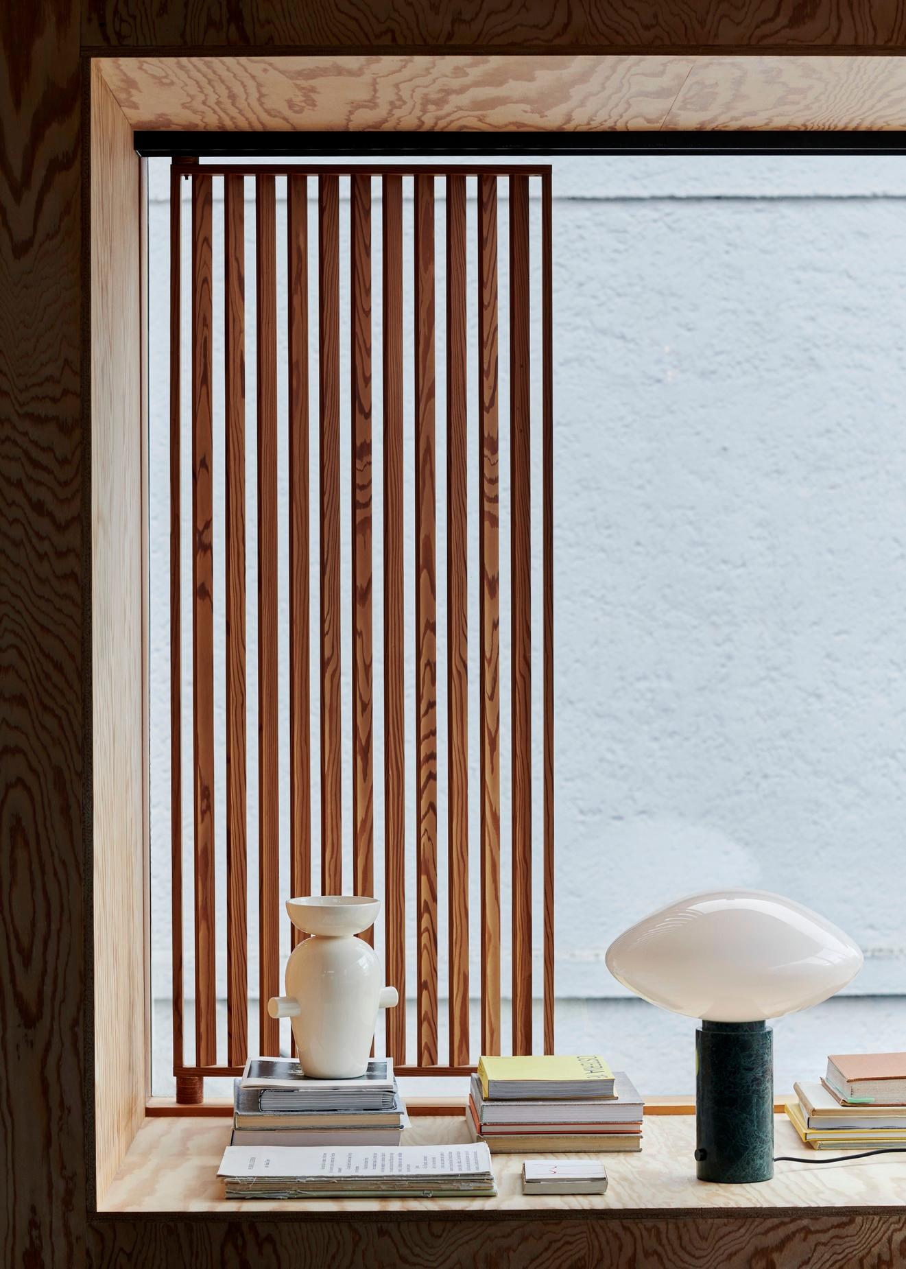 Mist AP17 Table Lamp, Guatemala Verde, by All the Way to Paris for &Tradition For Sale 1