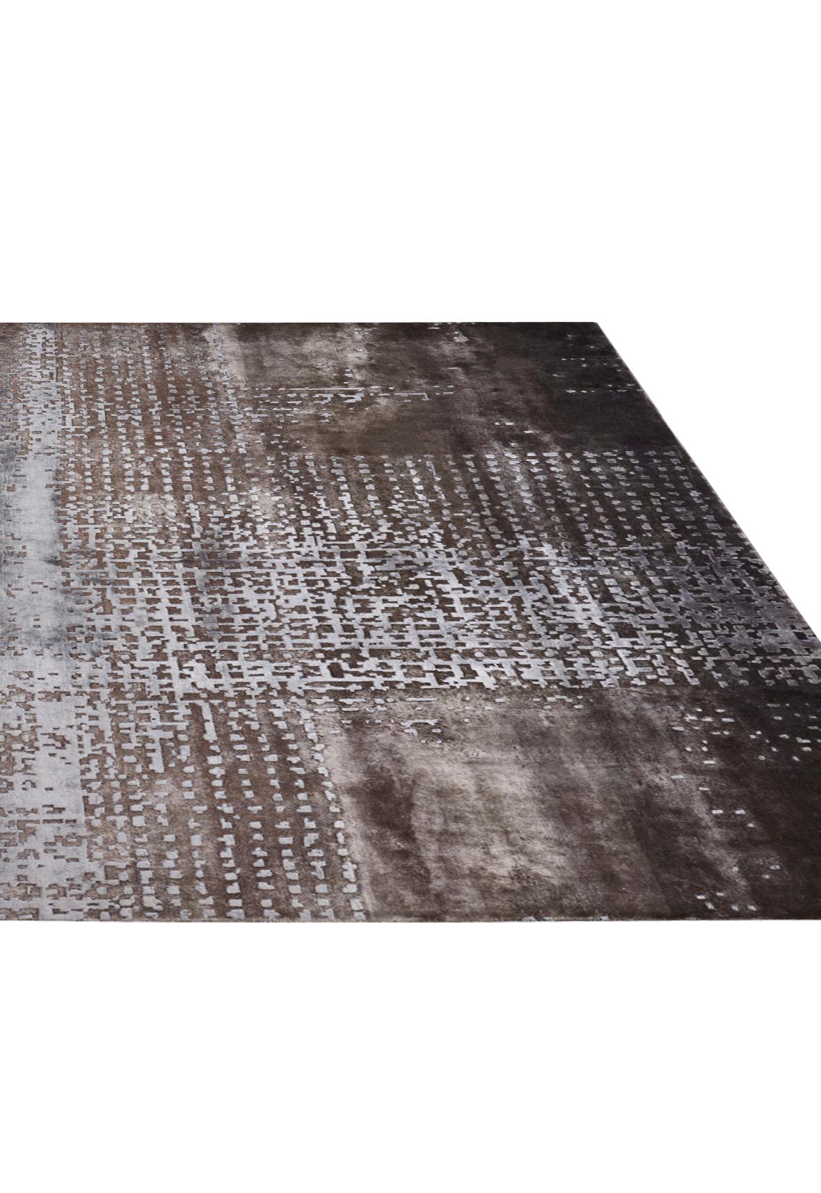 Mist Hand Knotted Modern Silk Rug in Grey and Silver Colours by Hands In New Condition For Sale In New Delhi, IN