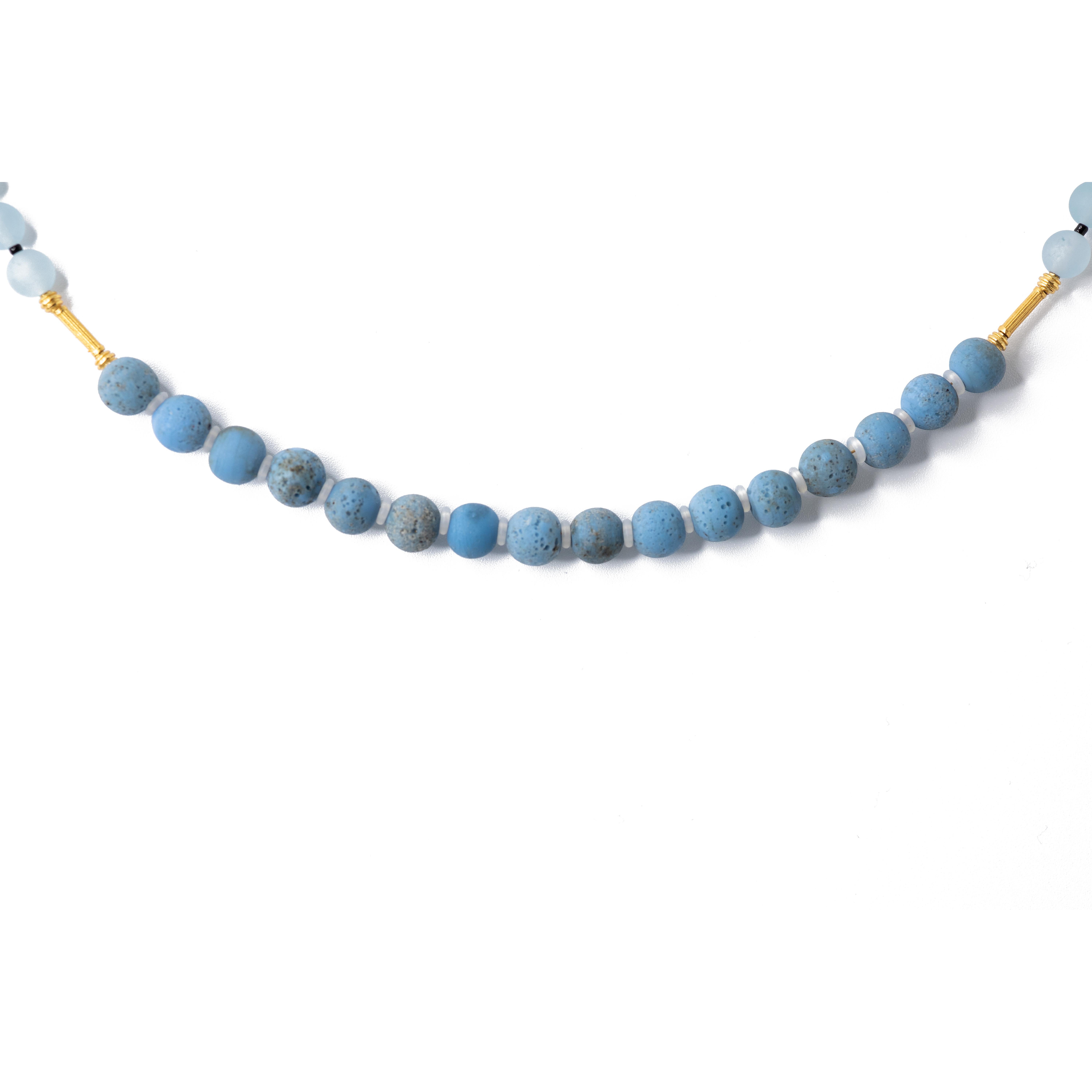 Collar de Calcedonia Niebla sobre Terreno Azul - by Bombyx House Artesano en venta