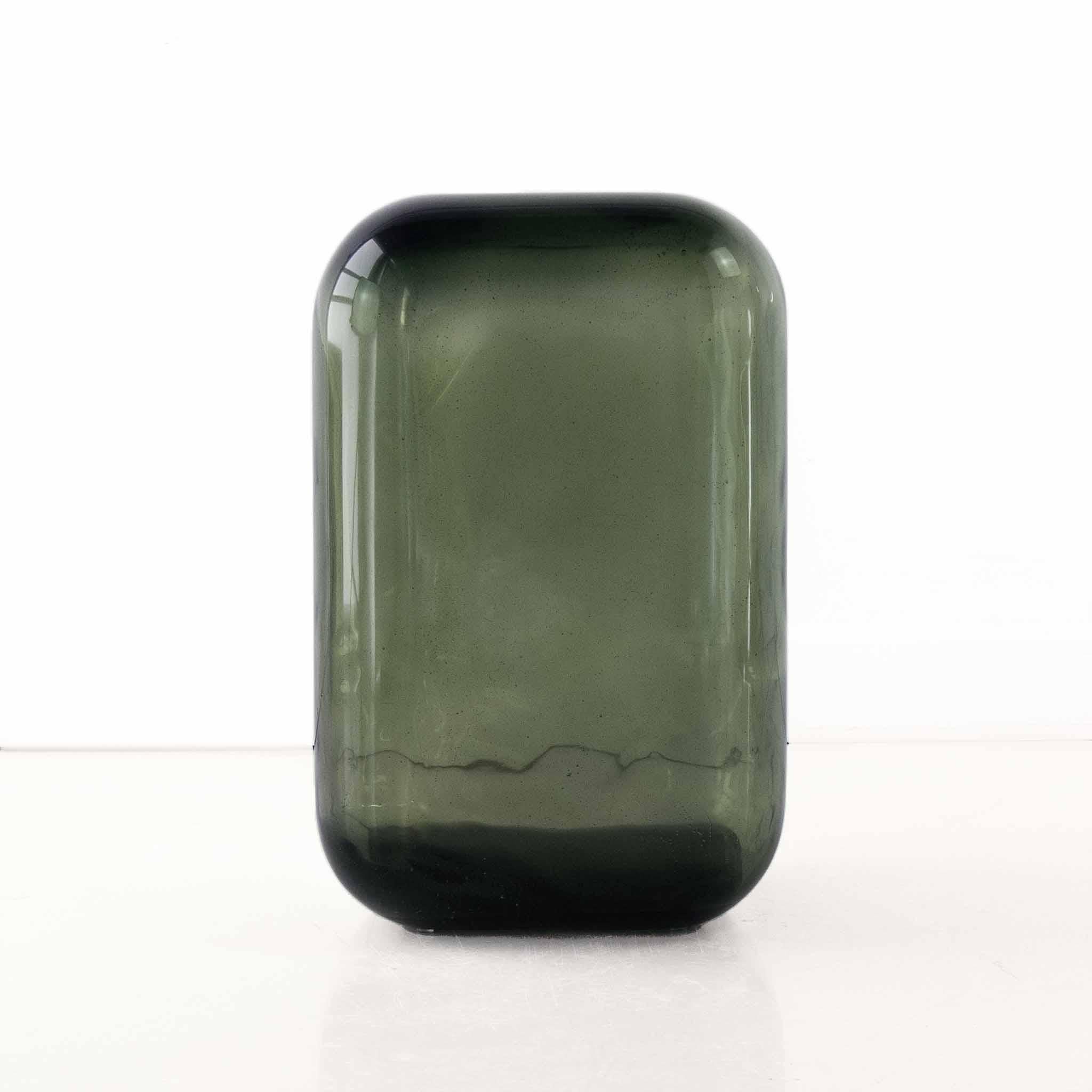 Mist Oort Resin Side Table by creators of objects.
Materials: Resin, pigment
DImensions: W 56 x D 36 x H 36 cm
Also Available: Tourmaline, Bordeaux, Spice, Ochre, Forest, Ocean, Twilight, Rock, Lilac, Cerise, Coral Spice, Honey, Moss, Surf, Eve,