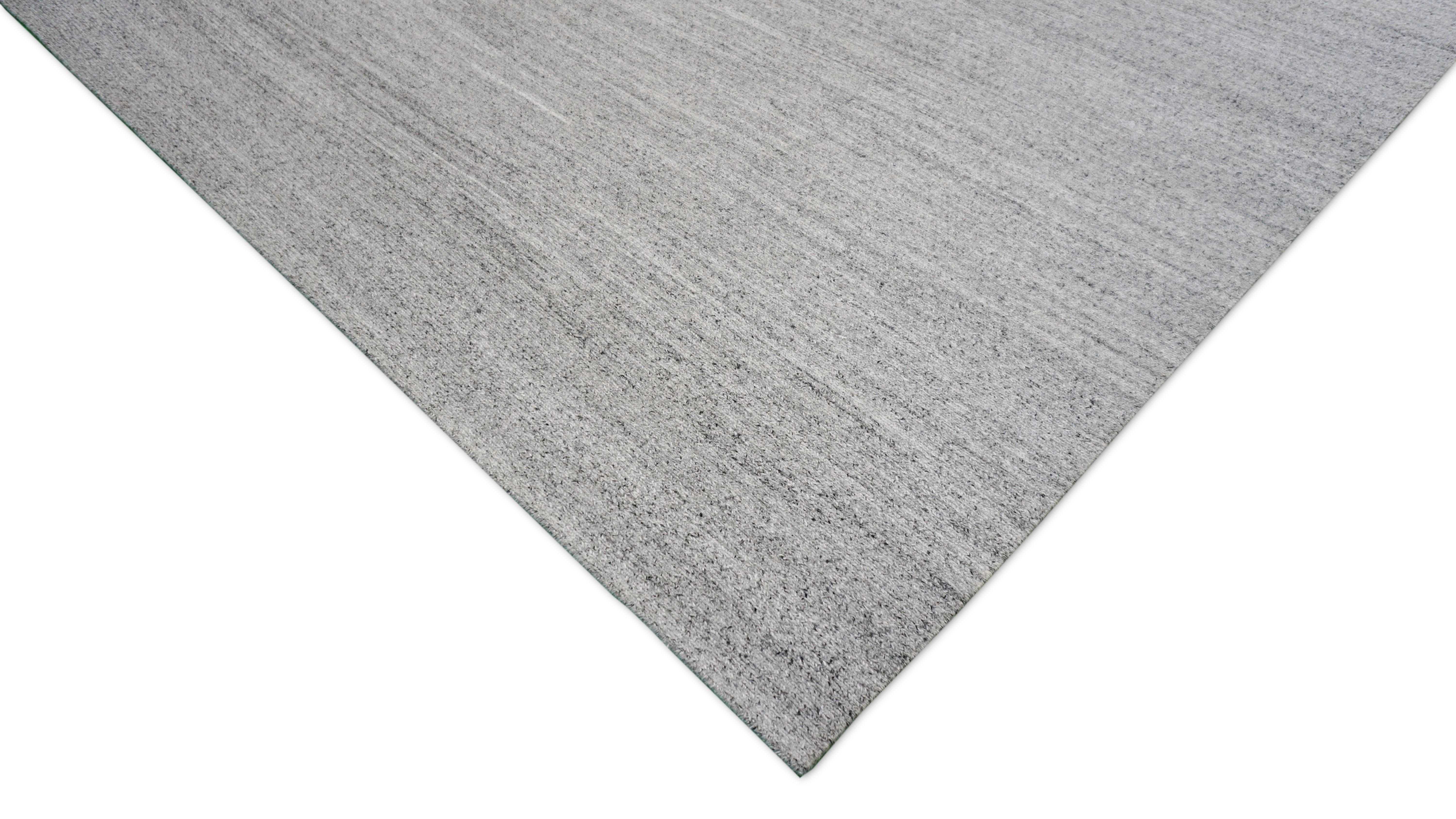 Minimalist Mistbound Soumak – 8'9