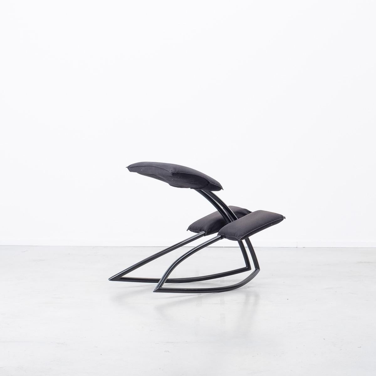 Mister Bliss is an unusual chair designed by the prolific French designer Philippe Starck. This is an interesting example of Starck’s design work in the 1980s and demonstrates his quirky post-modern sensibilities. Created from bent tubular metal
