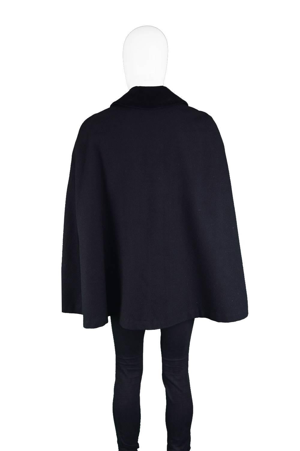 Women's or Men's Mister Carnaby Men's Vintage 1960s Black Wool Velvet Collar Cloak / Cape Coat  For Sale