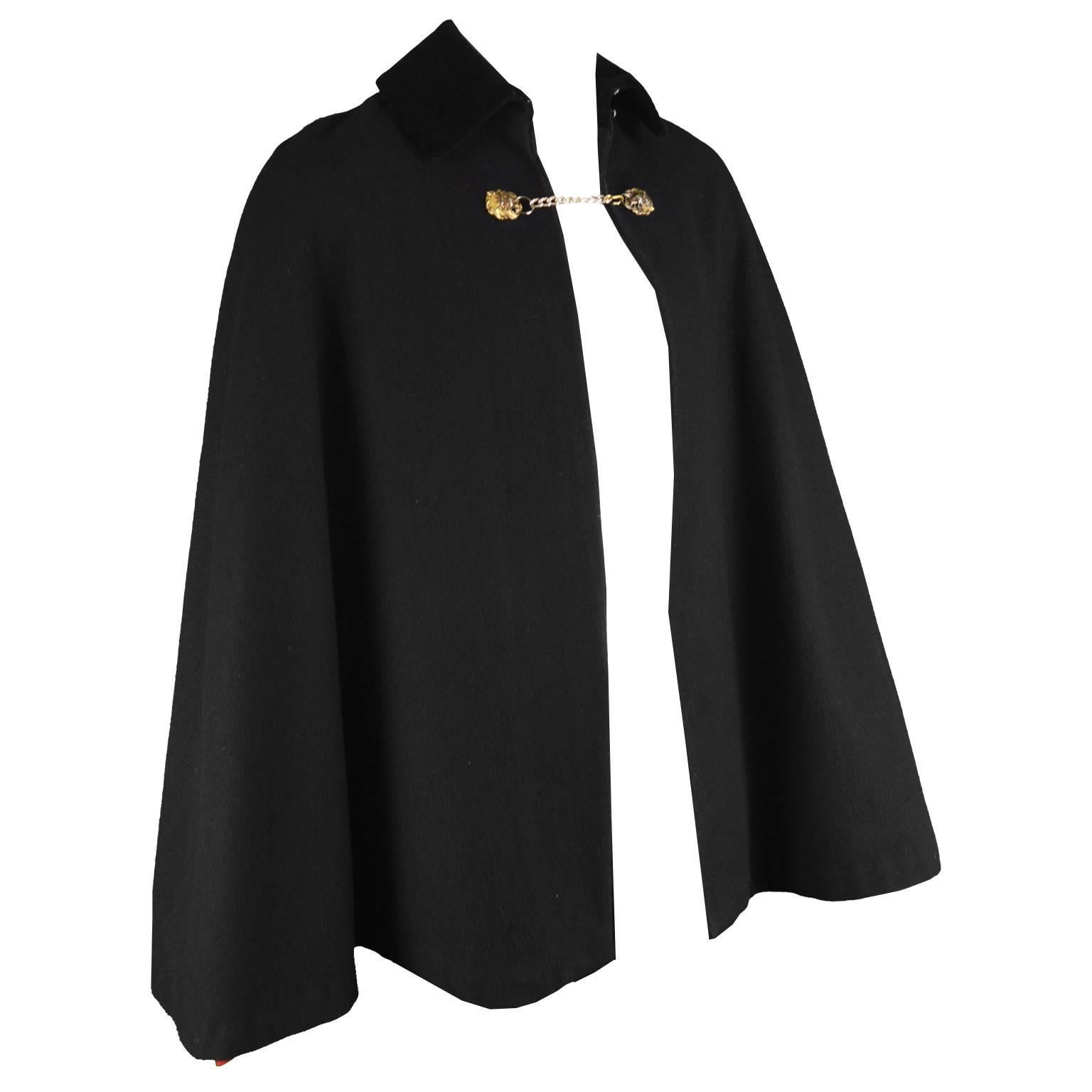 Mister Carnaby Men's Vintage 1960s Black Wool Velvet Collar Cloak / Cape Coat  For Sale