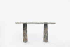 Mistral-Konsole V2 von Studio Bazazo