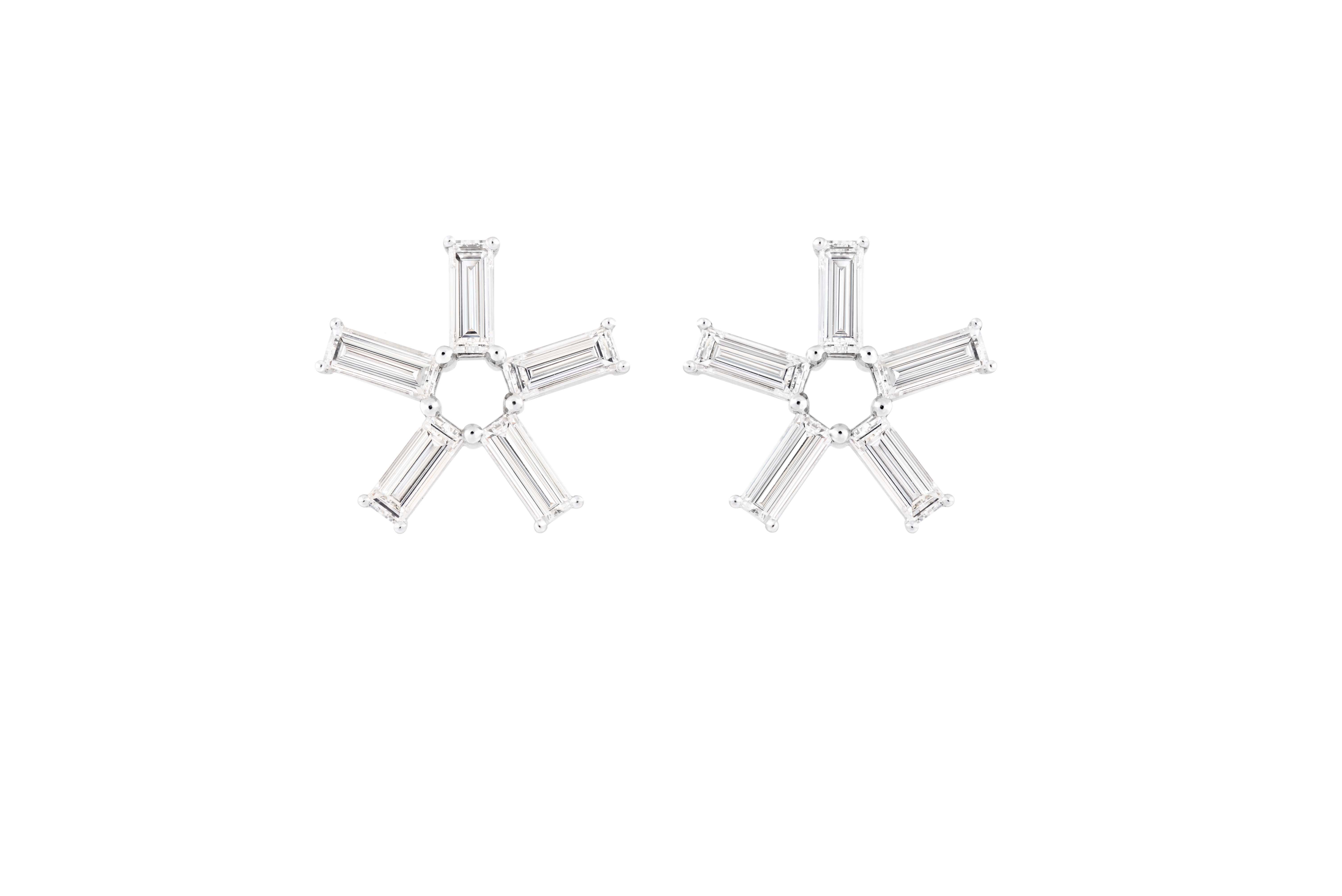 Misui 0.80 Carat Baguette White Diamonds Platinum Starburst Stud Earrings In New Condition For Sale In Barcelona, ES