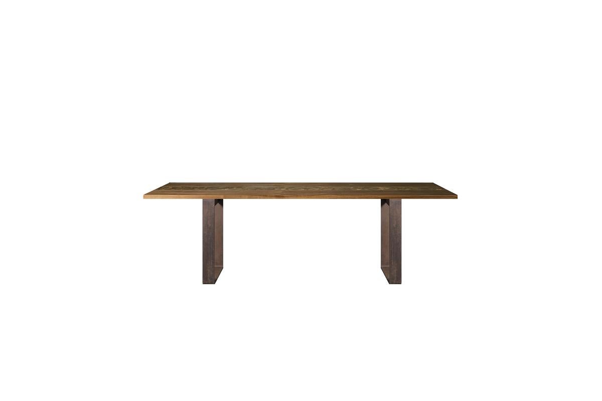 Misura-Tisch aus Massivholz, Nussbaum und Birne, handgefertigte natürliche Oberfläche, zeitgenössisch (Geölt) im Angebot