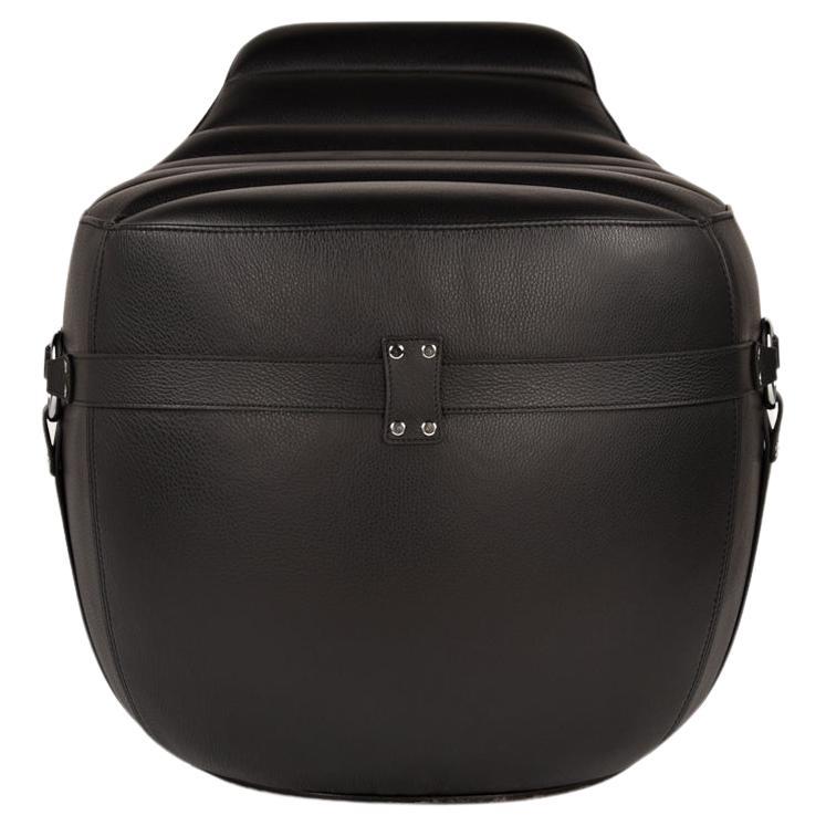 Tabouret Dori de Yabu Pushelberg en cuir et quincaillerie