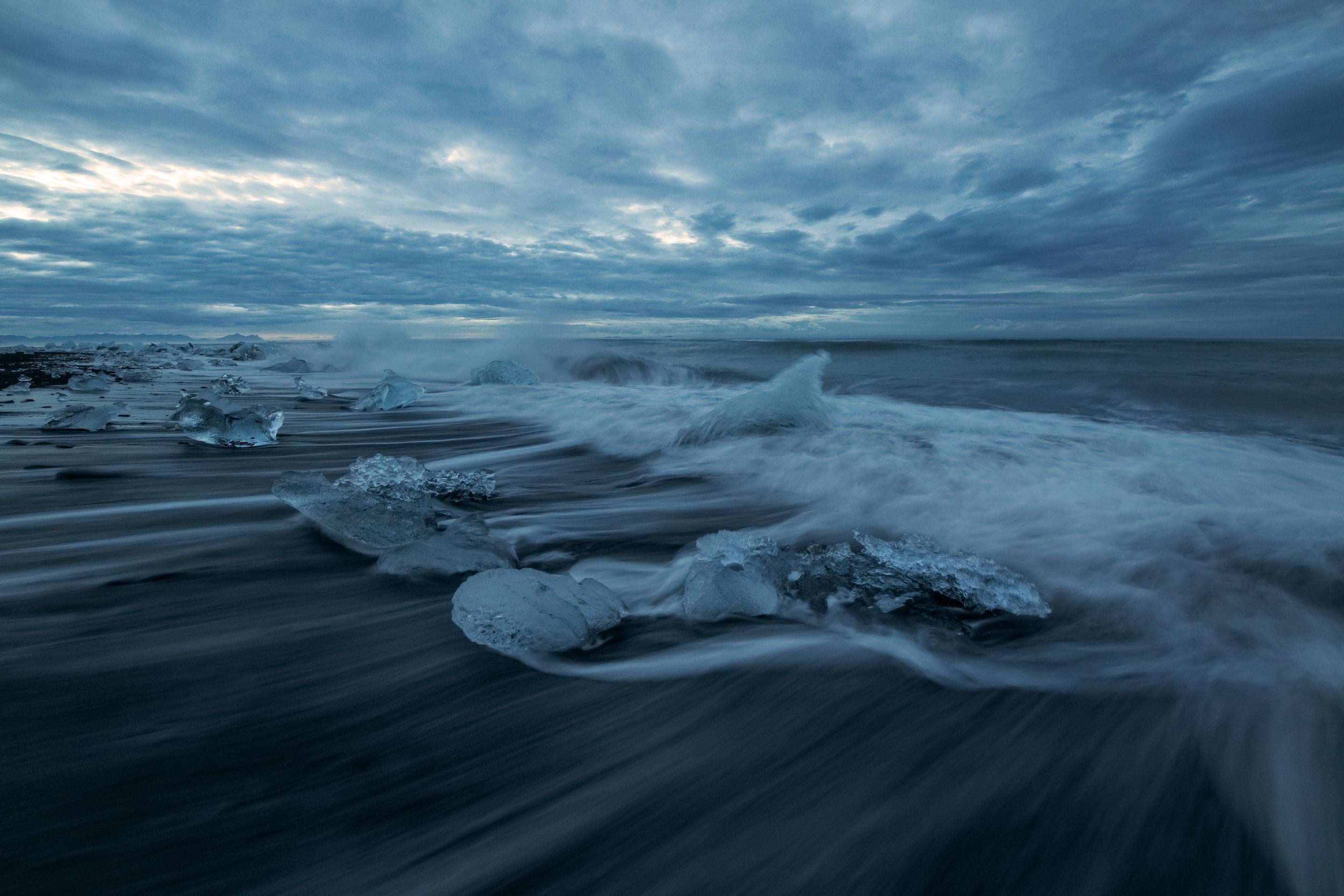 Abstract Photograph di Mital Patel - Diamond Beach - Altre misure disponibili