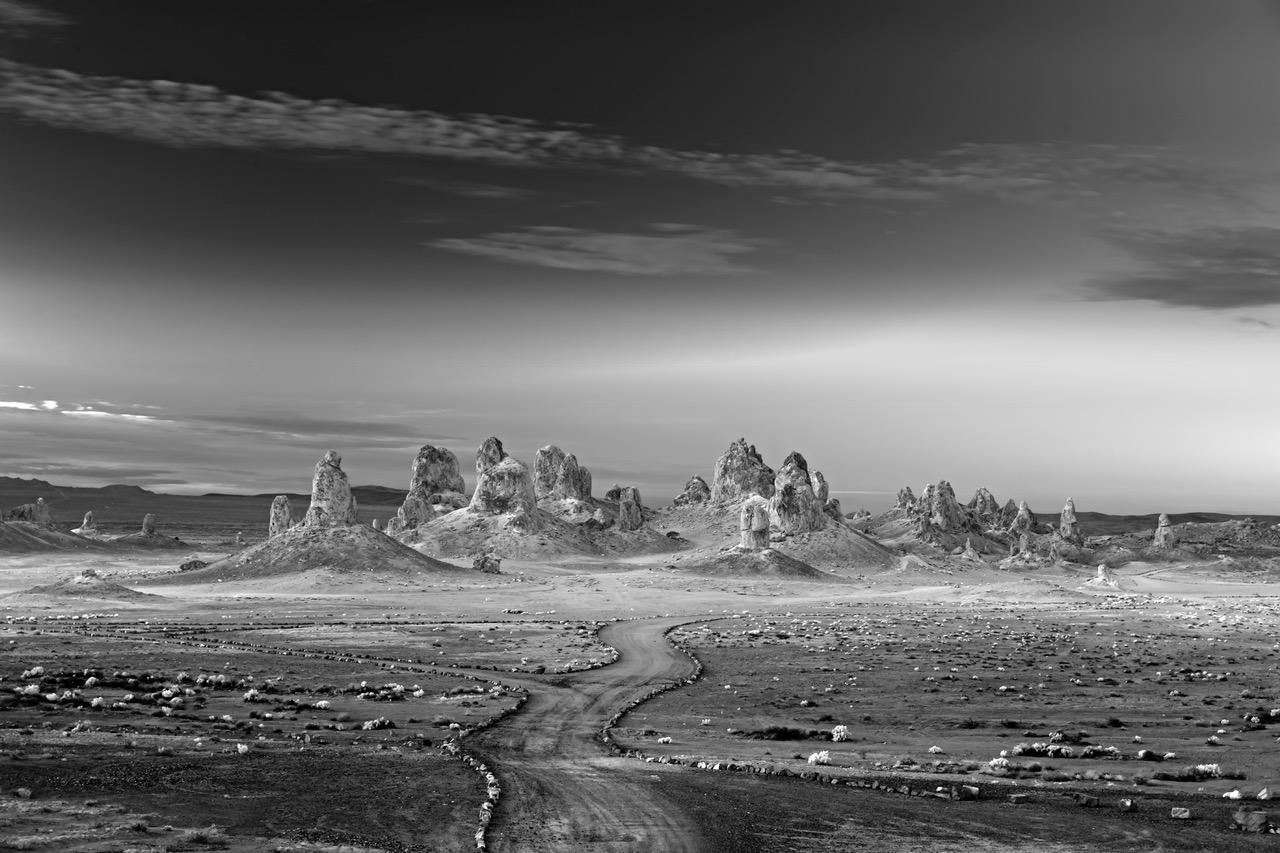 Black and White Photograph Mitch Dobrowner - Natron Sunrise - Sunrise