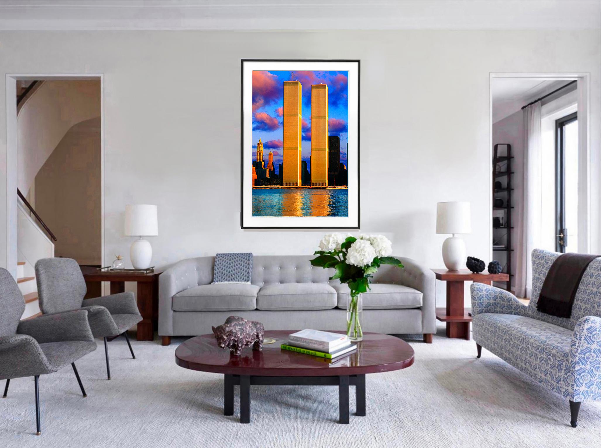 9/11 – Twin Towers in Angelic Light, Architektur  (Amerikanische Moderne), Photograph, von Mitchell Funk