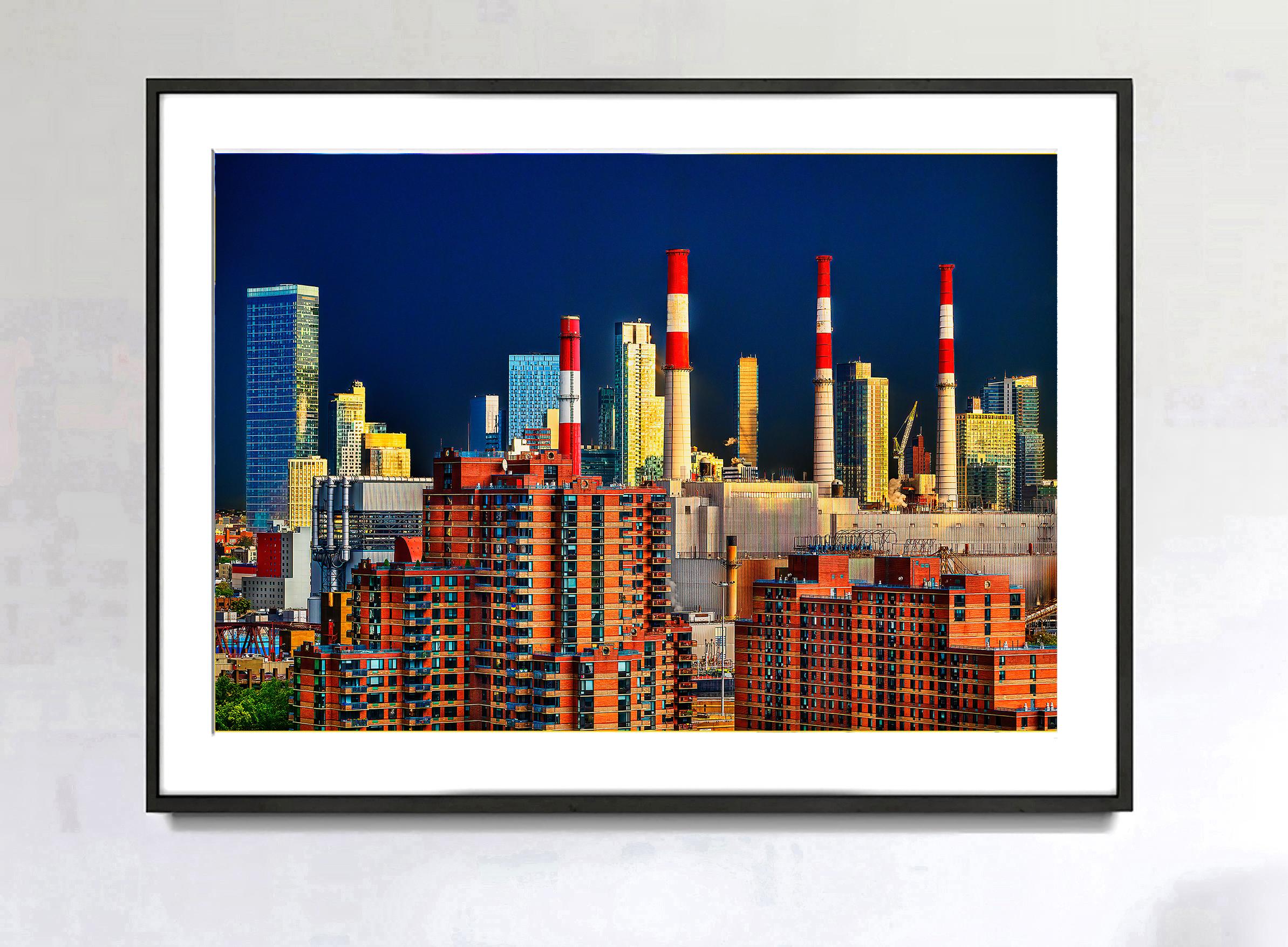  Eine neue Skyline ist geboren –  Manhattan Queens Skyline von Manhattan  – Photograph von Mitchell Funk