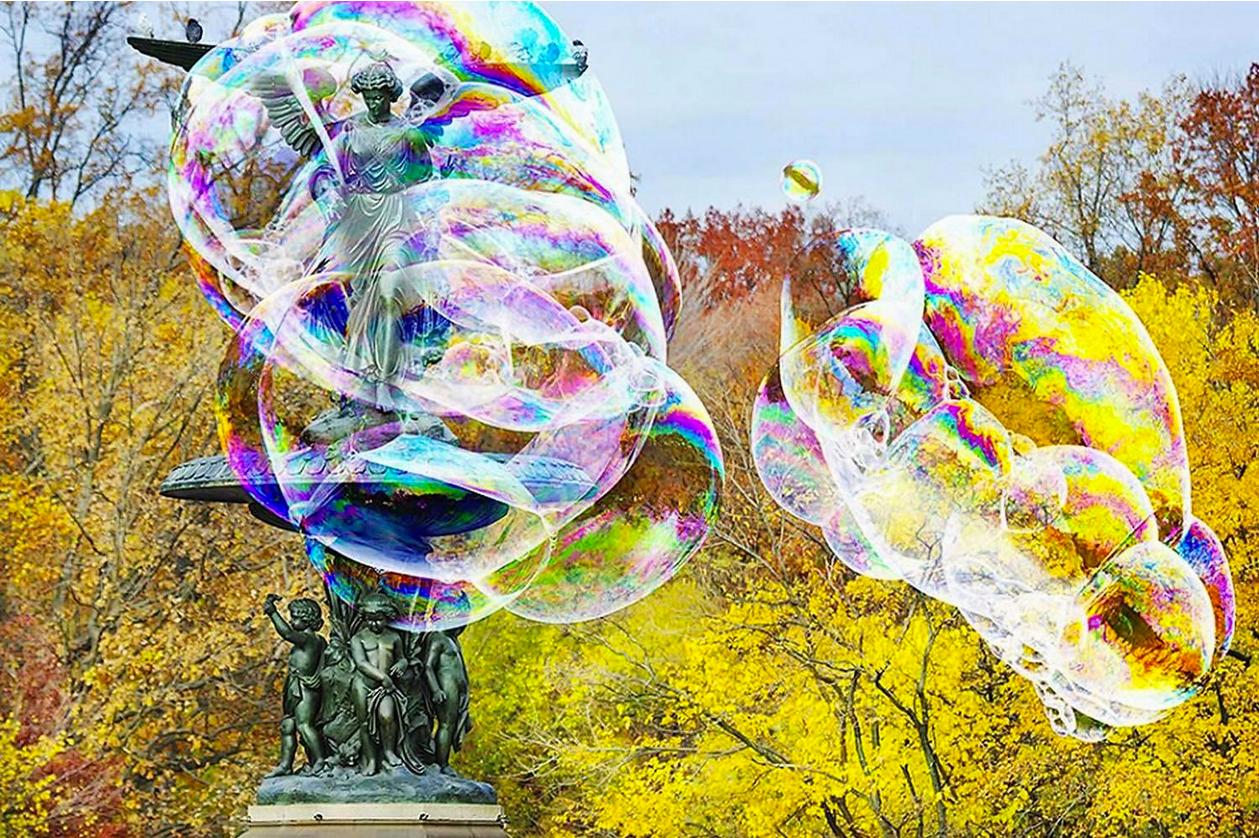 Abstract Photograph Mitchell Funk - Bubbles Central Park 