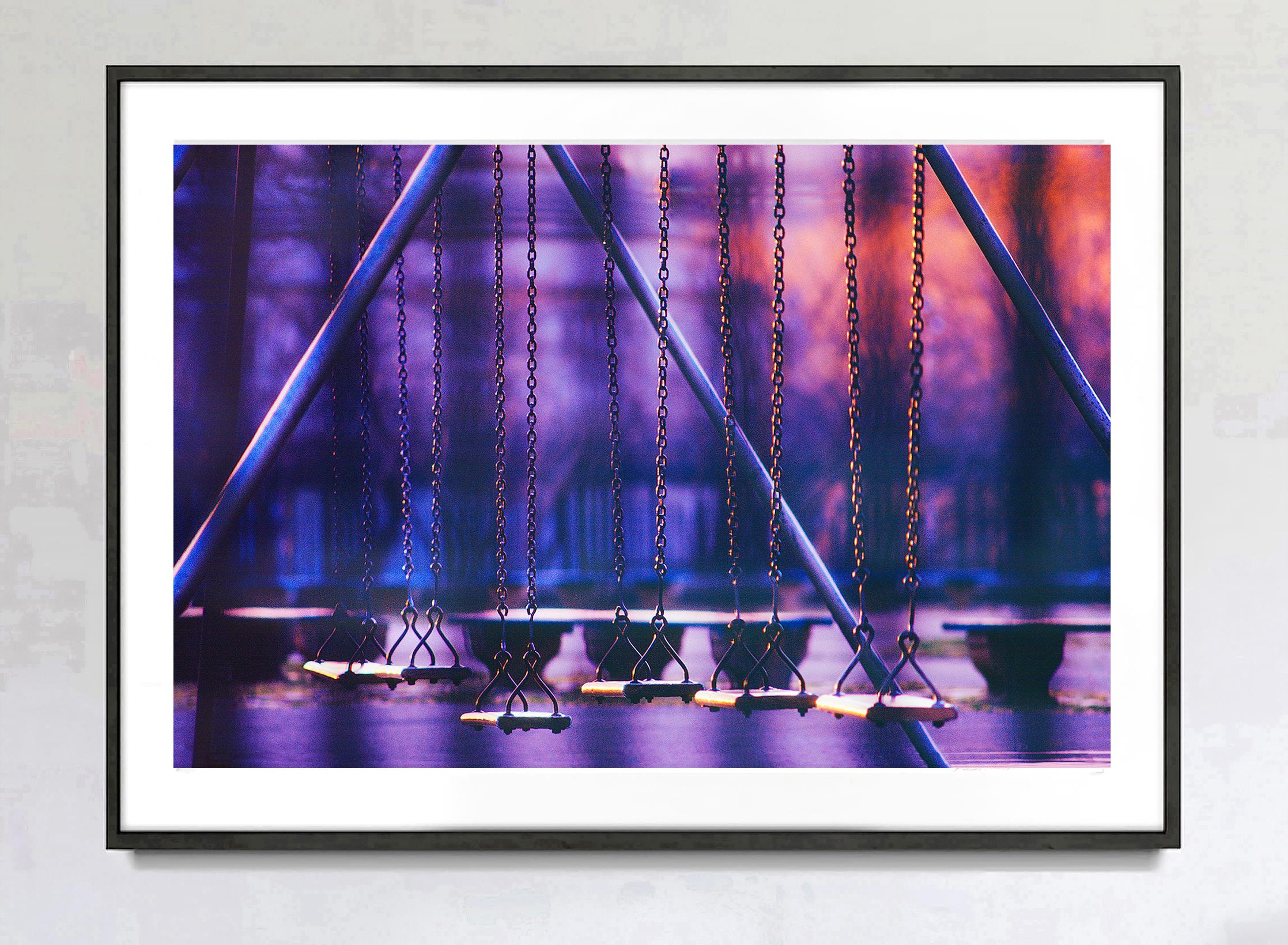 Children's Playground Central Park in impressionistischem Blau und Magenta. – Photograph von Mitchell Funk