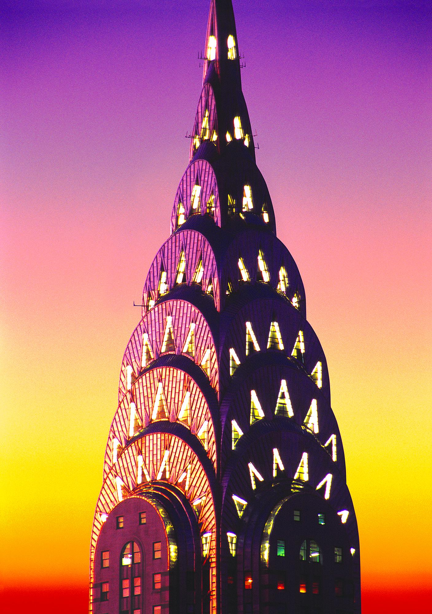 Color Photograph di Mitchell Funk - Corona del Chrysler Building di notte con cielo luminoso