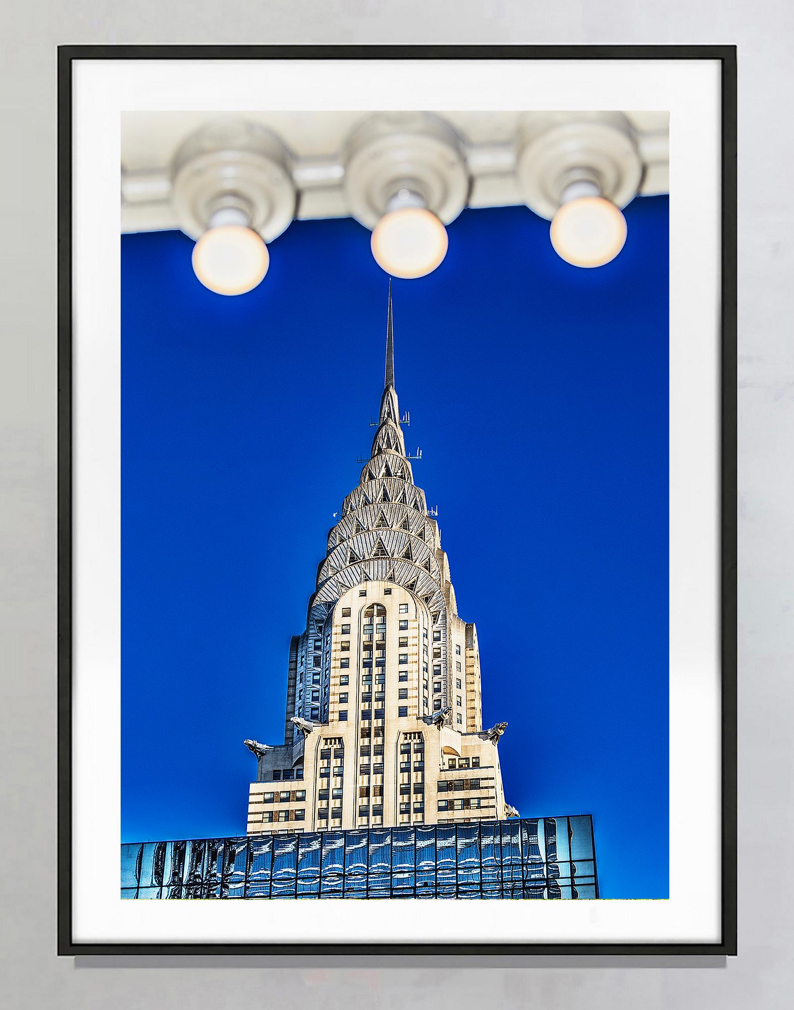 La flèche du Chrysler Building depuis la gare de Grand Central en vente 1