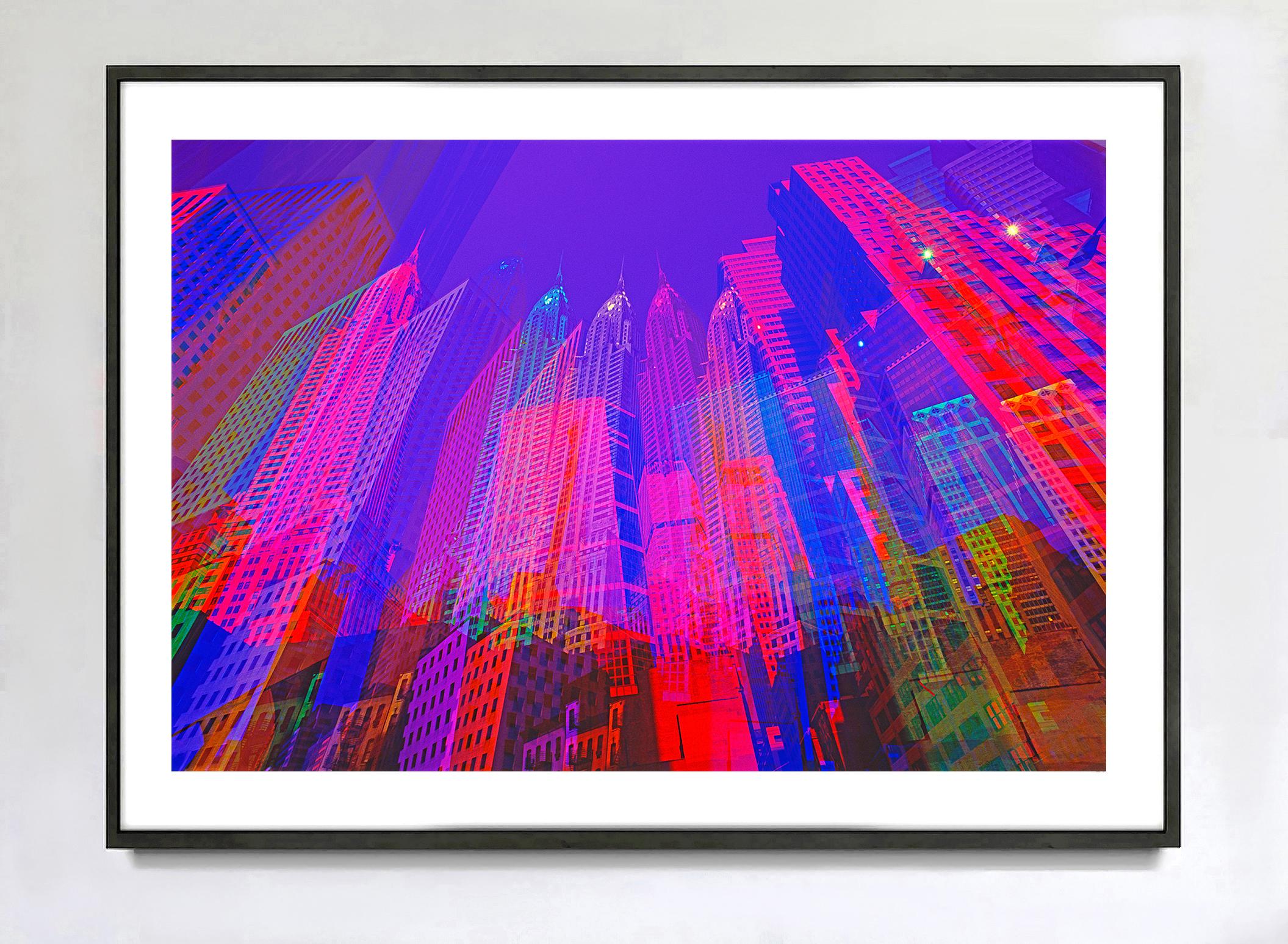 Edificio Chrysler en exposición múltiple de azul y magenta - Photograph Expresionismo abstracto de Mitchell Funk