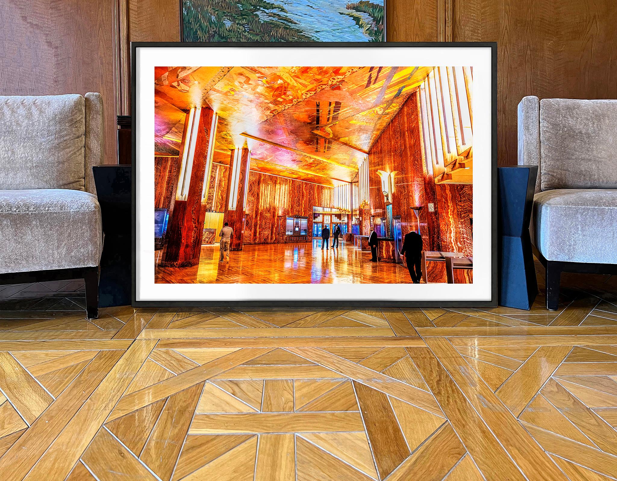 Chrysler-Gebäude Innenraum Art Deco in prächtigem Goldorange im Angebot 2