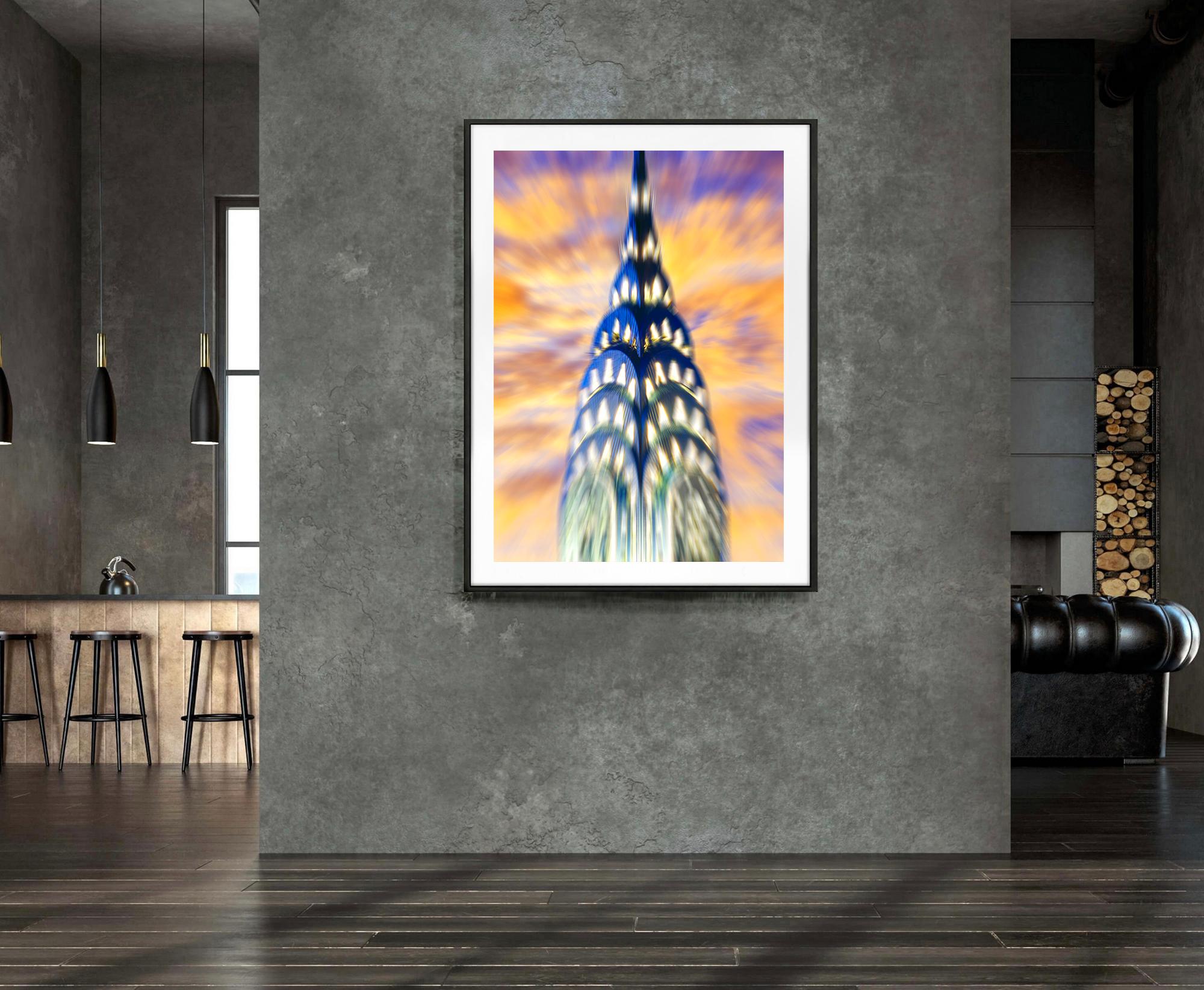 Chrysler Building Spire Zoom Color,  Fotografía Abstracta Color Pastel - Landscape Photograph Beige de Mitchell Funk