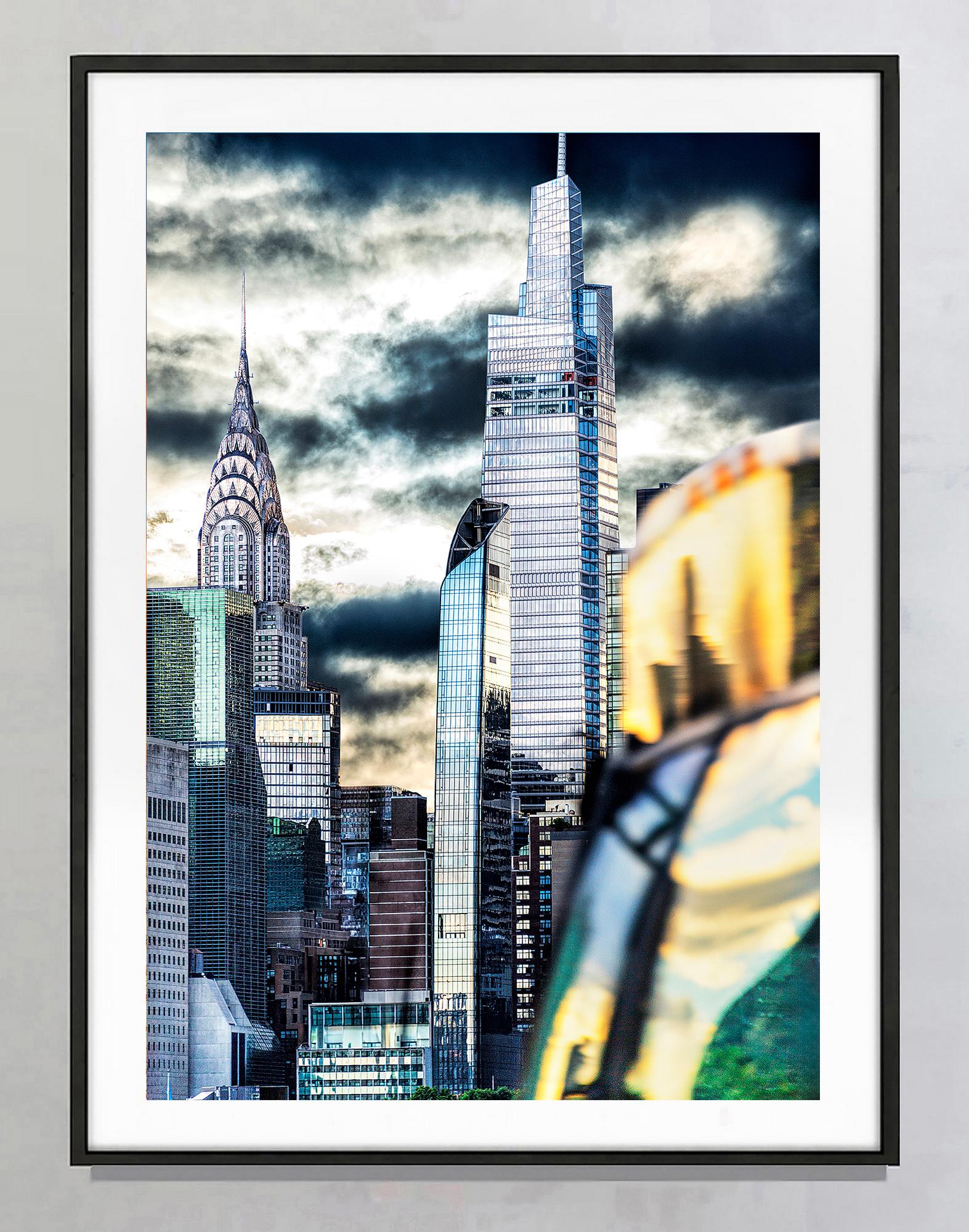 Chrysler Building Veiled in Silver and Grey For Sale 3