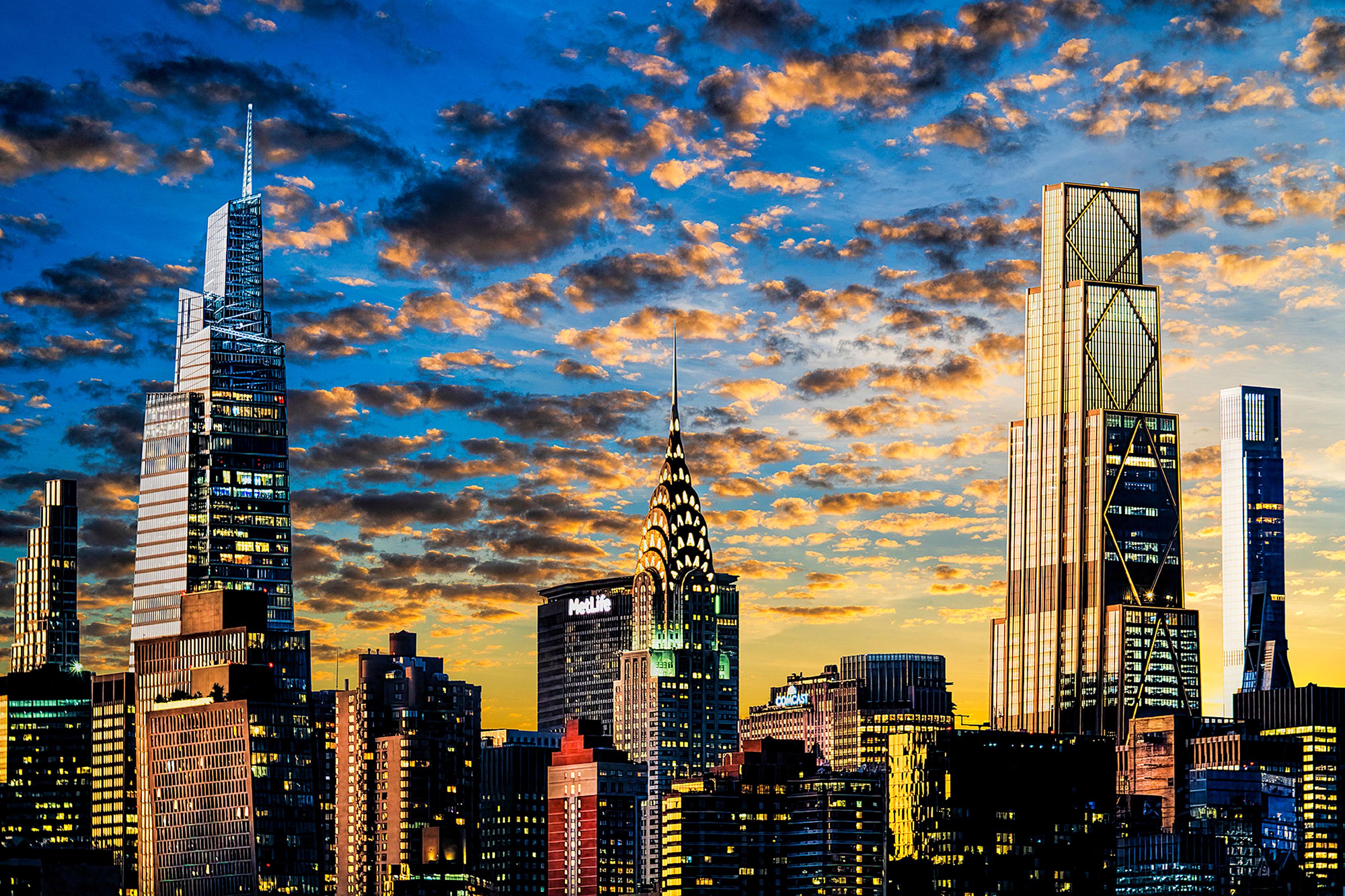 Edificio Chrysler con rascacielos icónicos de Manhattan Impresión artística