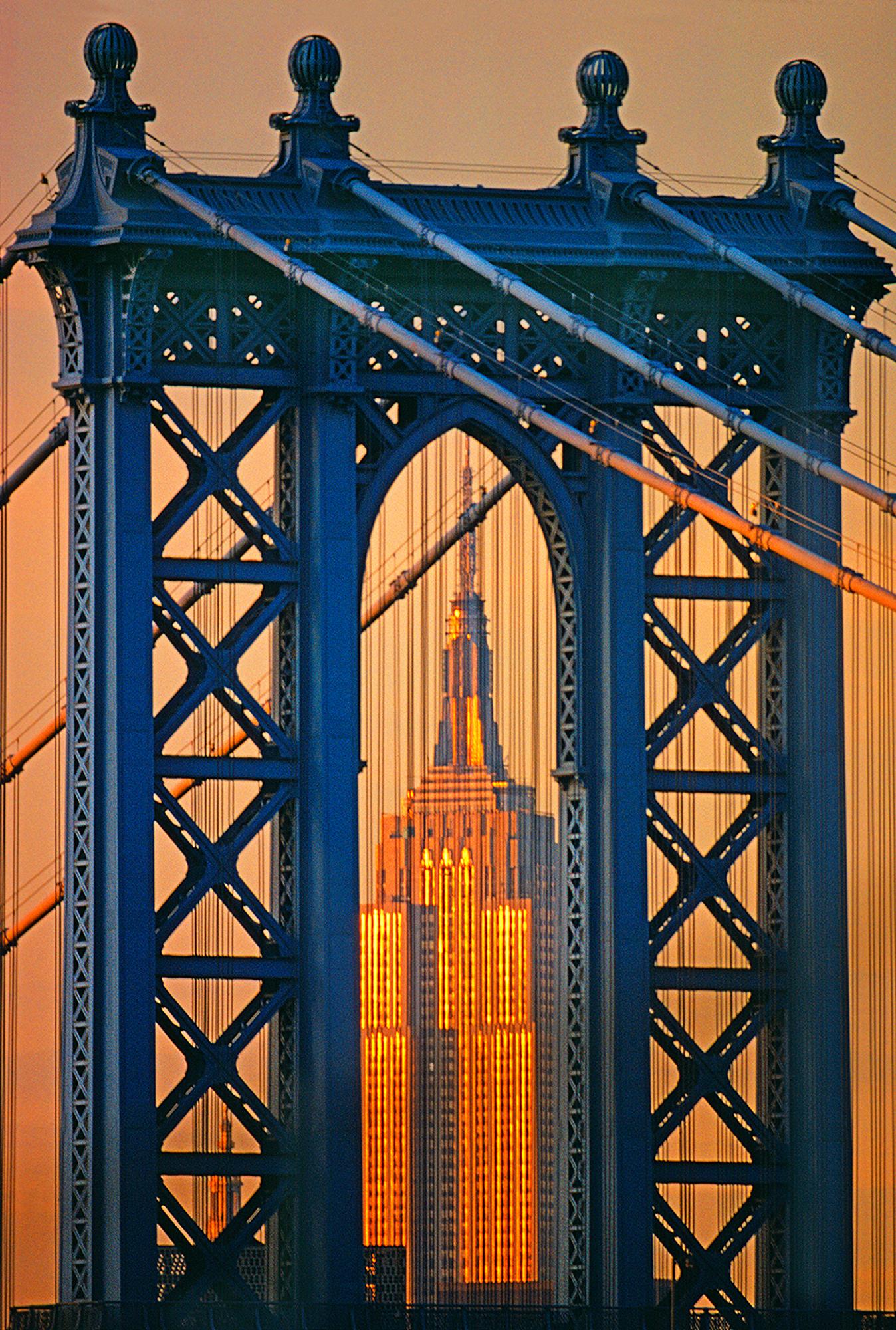Manhattan-Brücke, Empire State Building im Angebot 1
