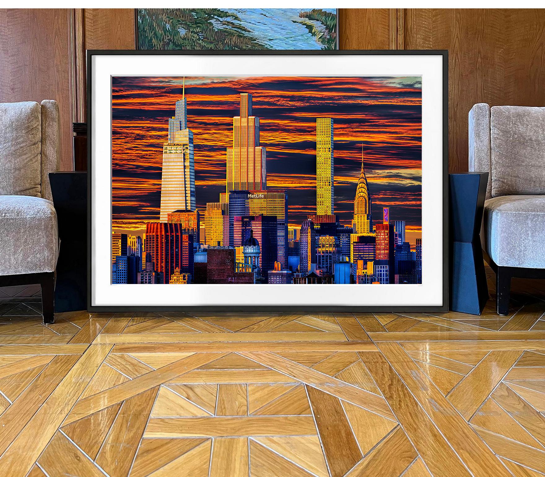Skyline de Nueva York Supertalls  en la más deslumbrante puesta de sol - Landscape Photograph Negro de Mitchell Funk