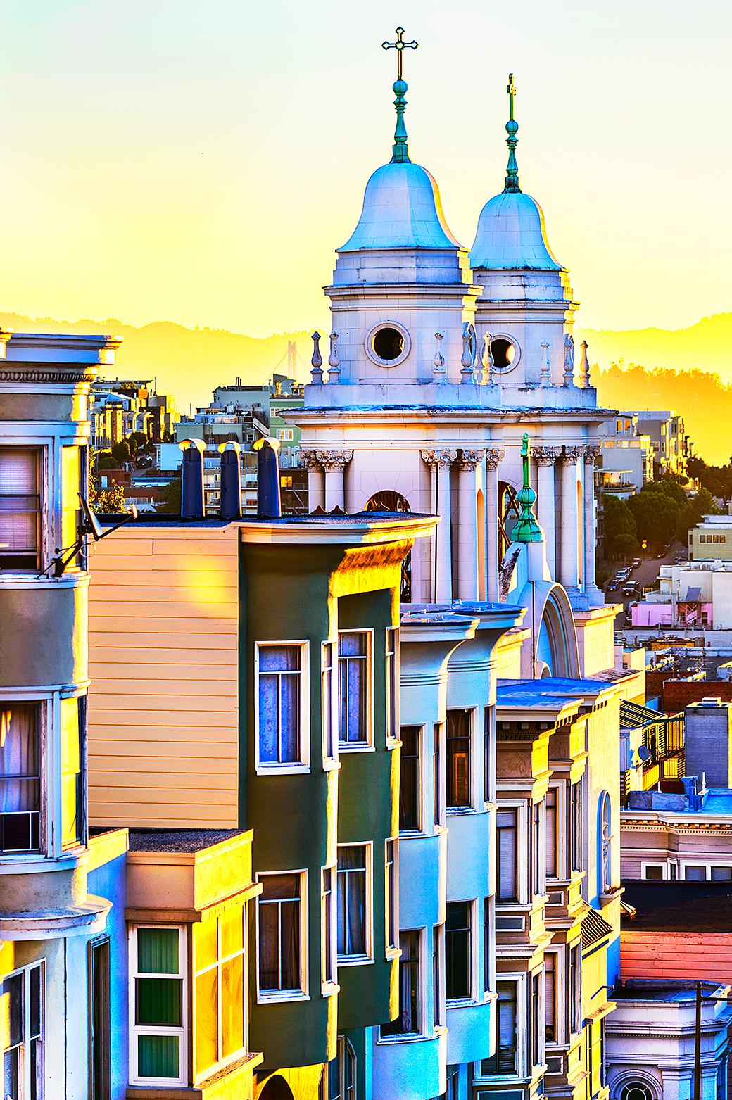 Mitchell Funk Landscape Photograph – Palette von Palette Pastellfarben  Russisches Hügel, San Francisco, mit goldenem Licht
