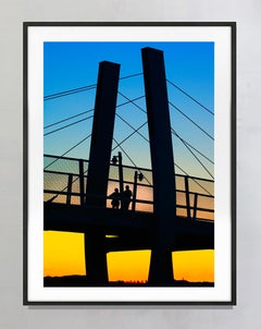 Ponte pedonale nella zona ovest di Manhattan al tramonto, fotografia artistica a colori