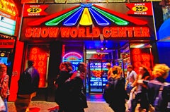 "Show World Center Sex Store a Times Square", stampa a colori di arte, firmata 3/15
