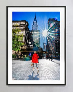 Lichtblitz hinter dem Chrysler Building – signierter Farbfotodruck