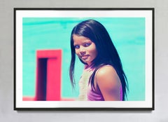 Ritratto d'epoca di una ragazzina a Guaymas, in Messico, fotografia a colori firmata