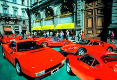 Ferrari rossa d'epoca a Firenze, Italia  - Auto da corsa,  Auto sportive rosse
