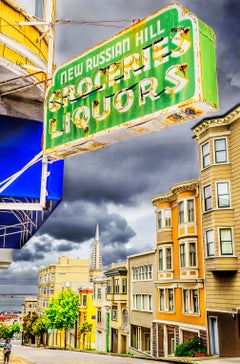 Vintage-Schild auf dem Russian Hill, San Francisco, Farbfotografie, 15. April
