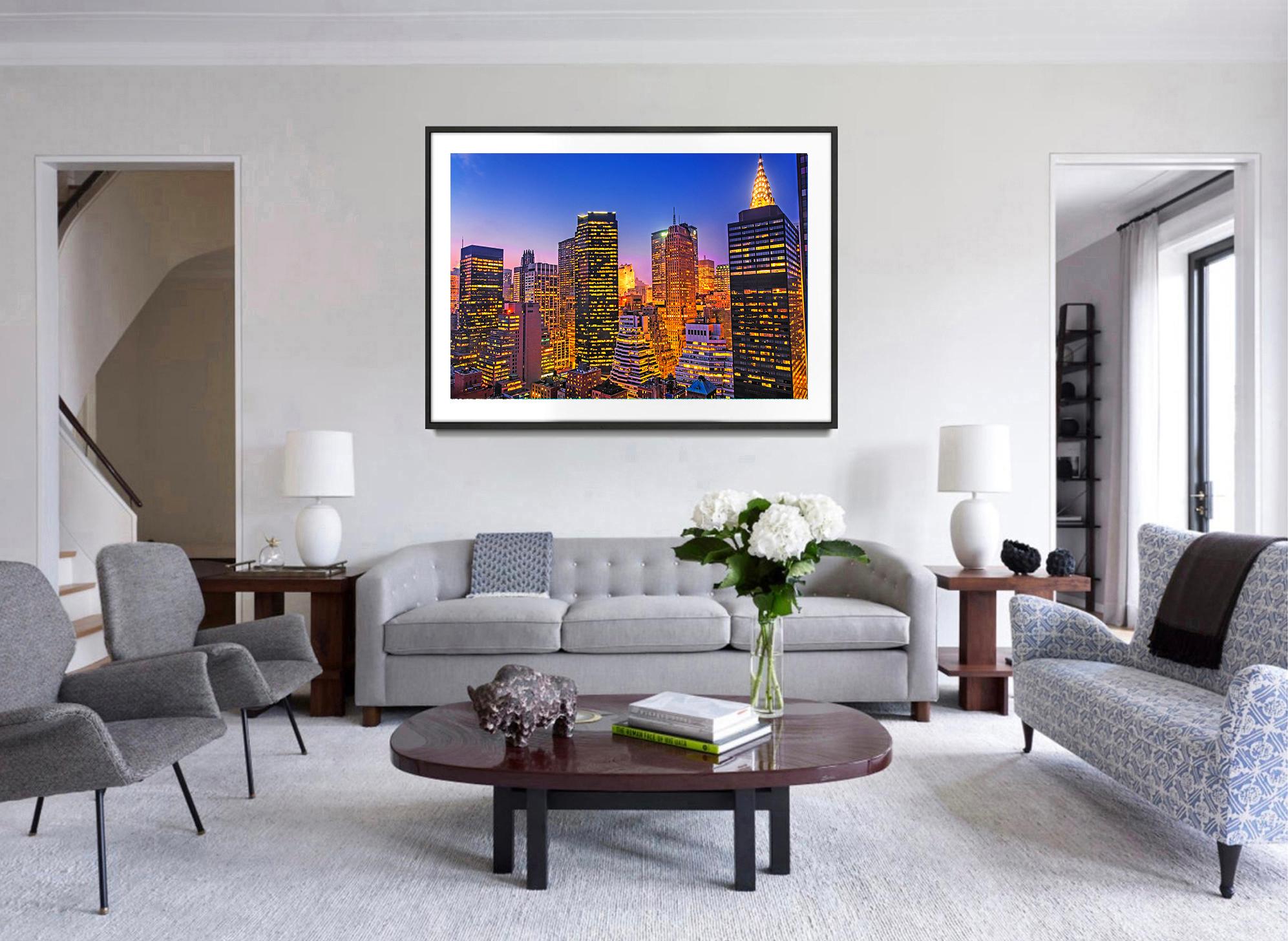 Wo immer man hinschaut, sieht man das Chrysler-Gebäude: 2nd Avenue Highrise im Angebot 2
