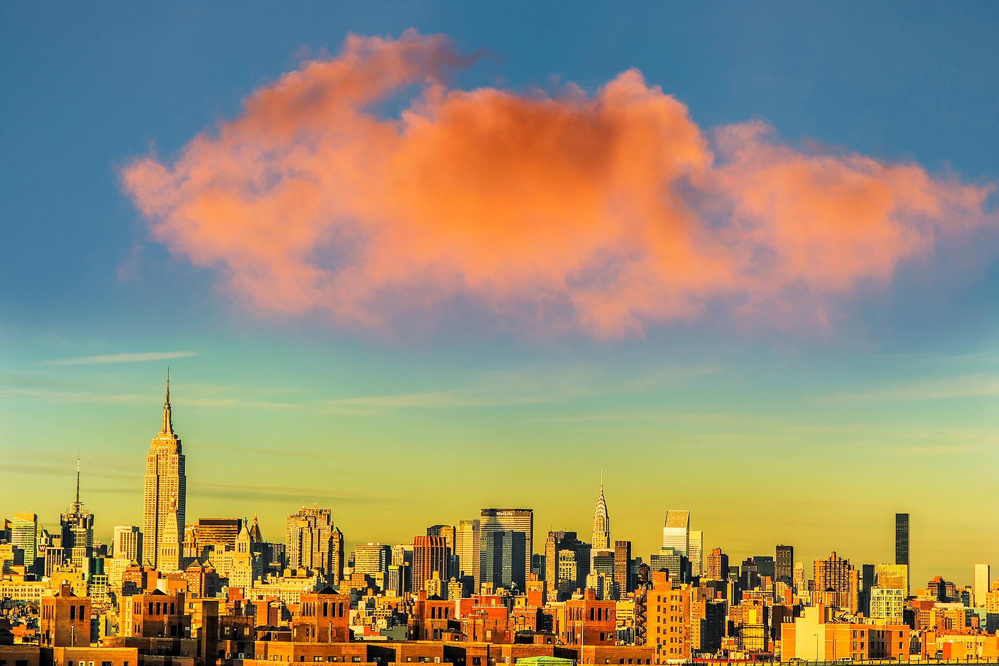 Landscape Photograph di Mitchell Funk - Wherever You Look, You See The Chrysler Building: Brooklyn Heights
