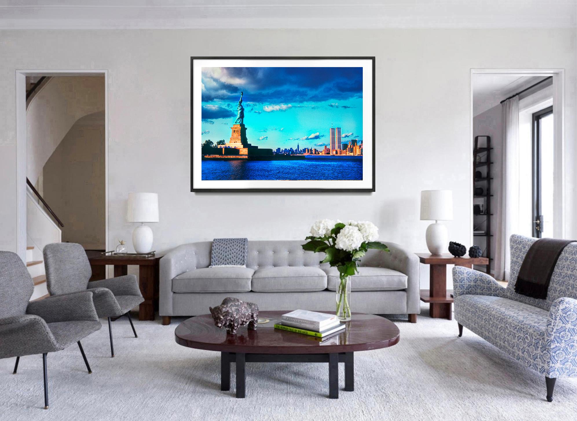 For over 50 years, Mitchell Funk has been renowned for creating images with hyper-lighting and compositional exactitude. The present image,
