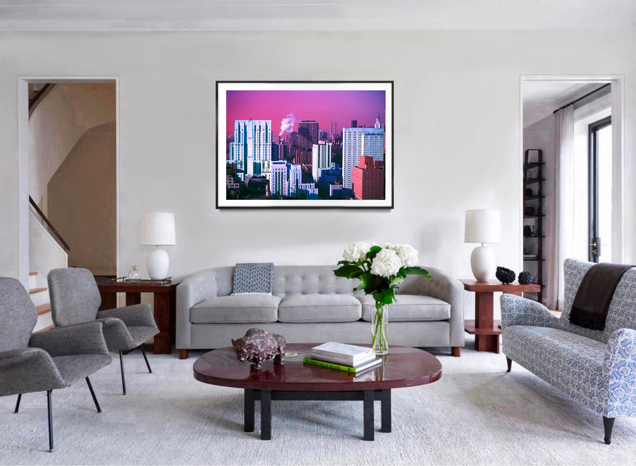 Mires donde mires ves el Edificio Chrysler: Upper East Side - Photograph de Mitchell Funk
