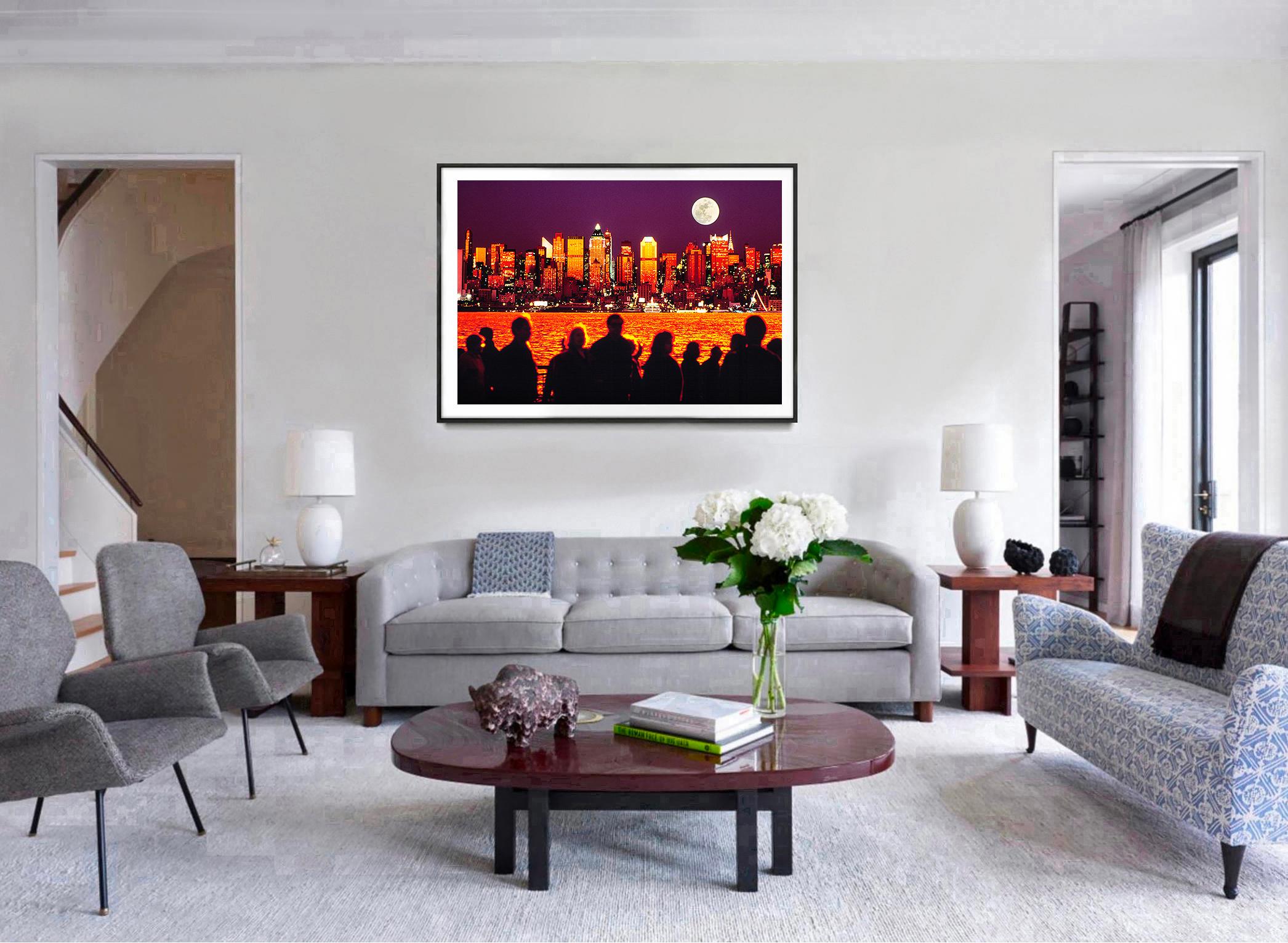 Ovunque si guardi si vede il Chrysler Building: Weehawken 2 - Photograph Surrealismo di Mitchell Funk